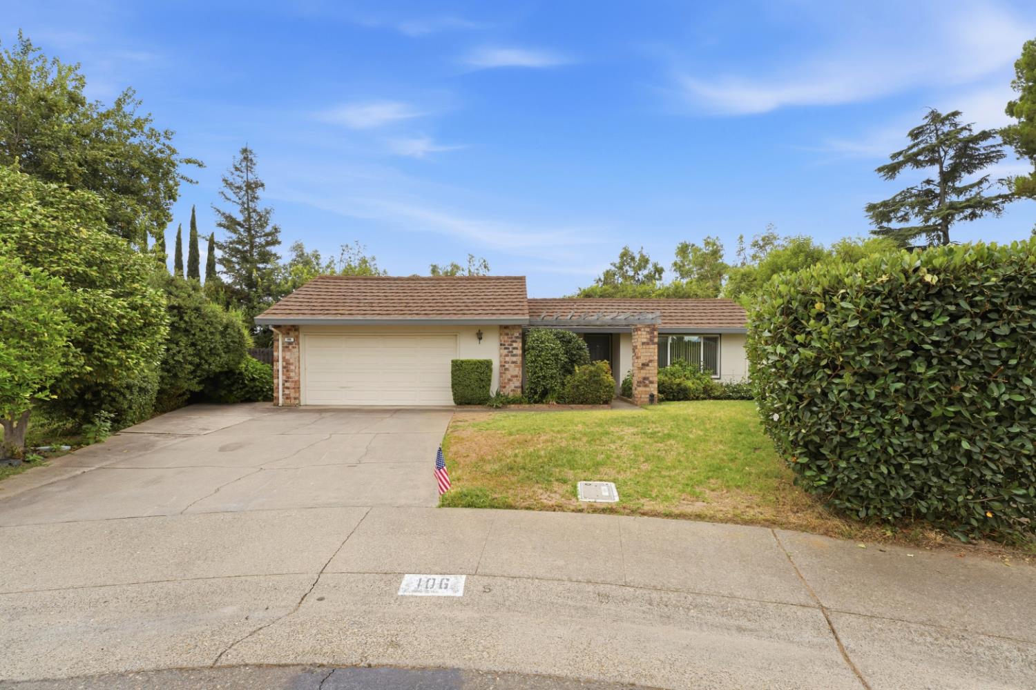 106 Lido Circle