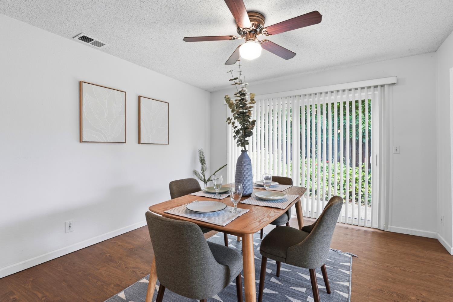 106 Lido Circle