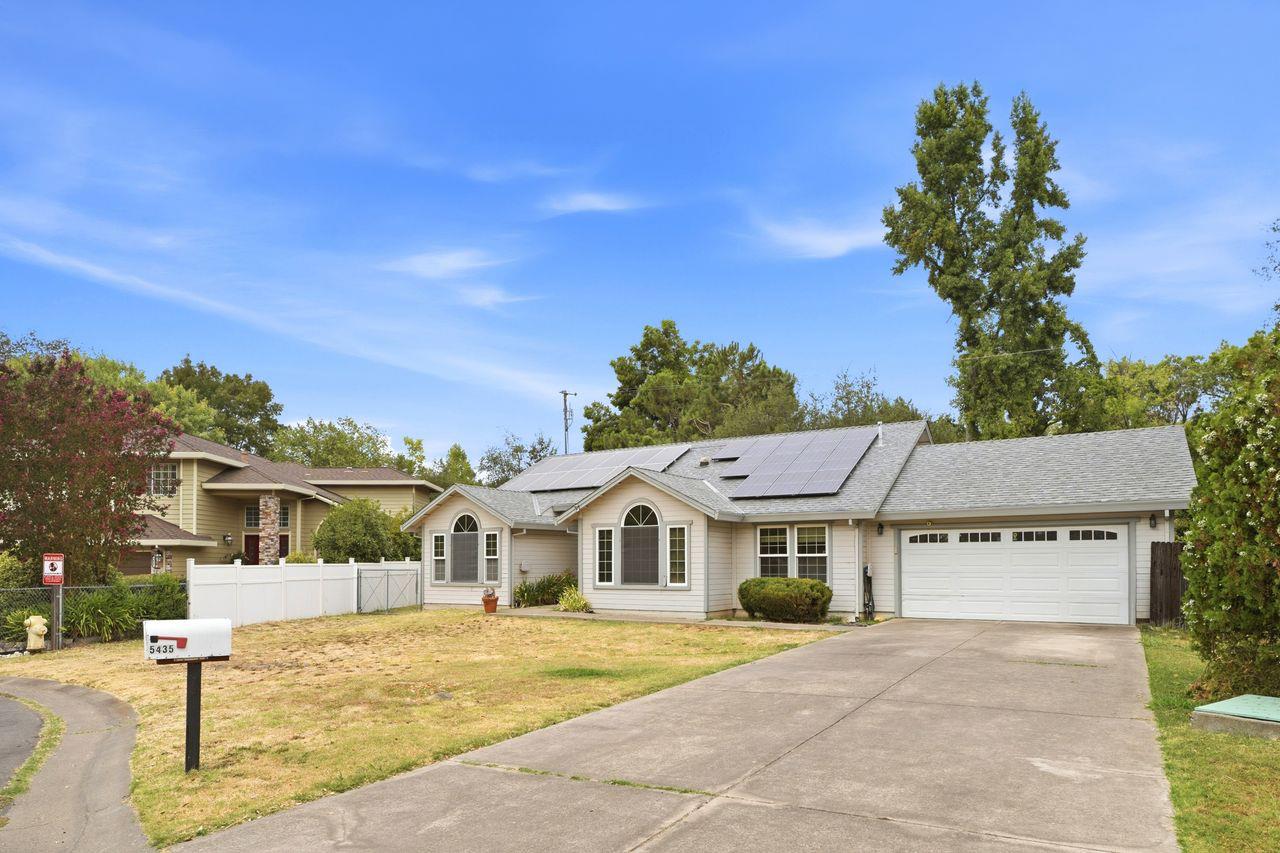 5435 Myrtle Drive