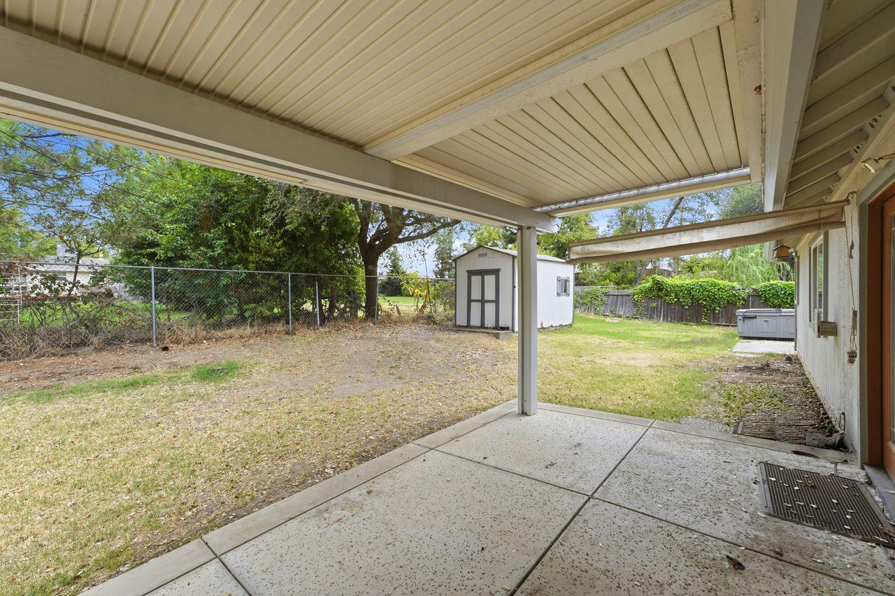 5435 Myrtle Drive