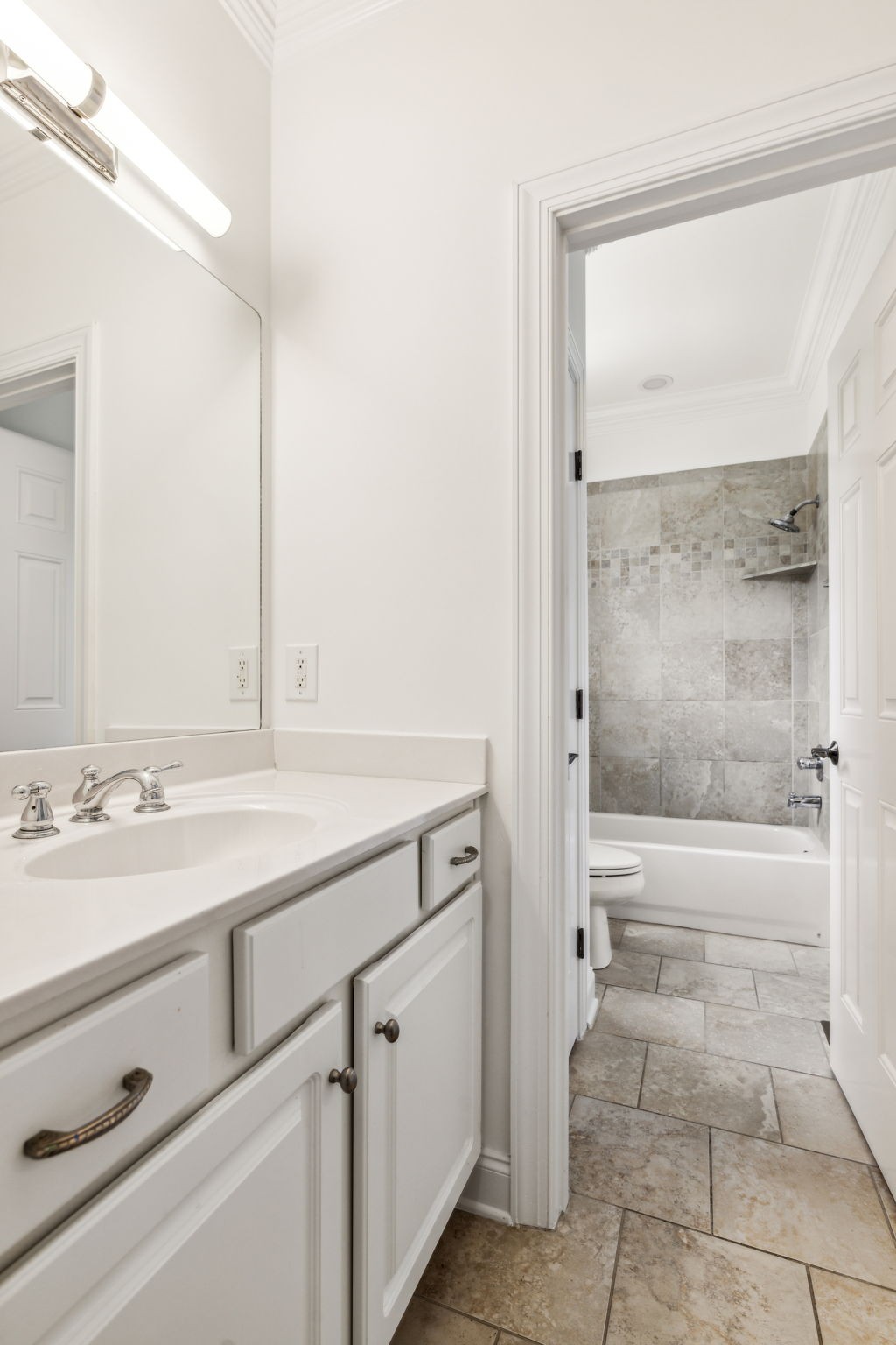 1723 Richbourg Park Dr