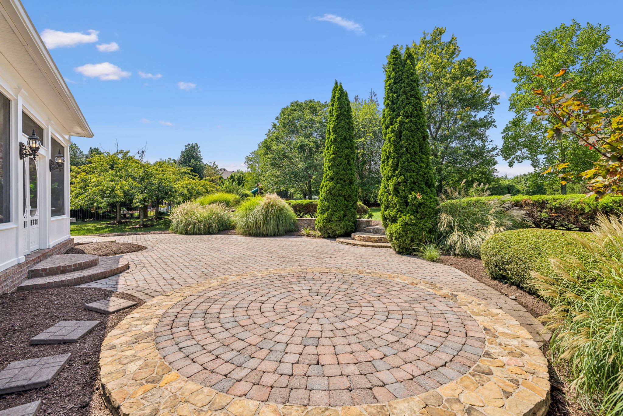 1723 Richbourg Park Dr
