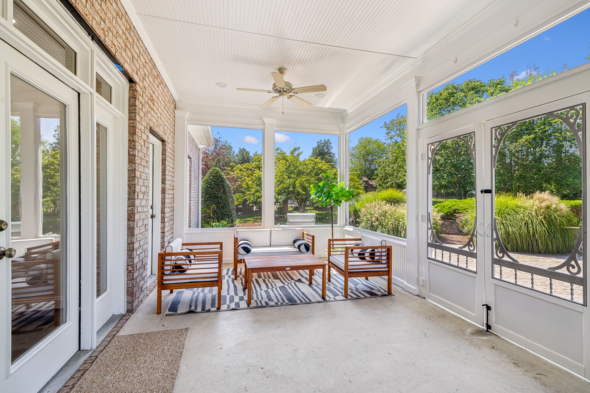 1723 Richbourg Park Dr