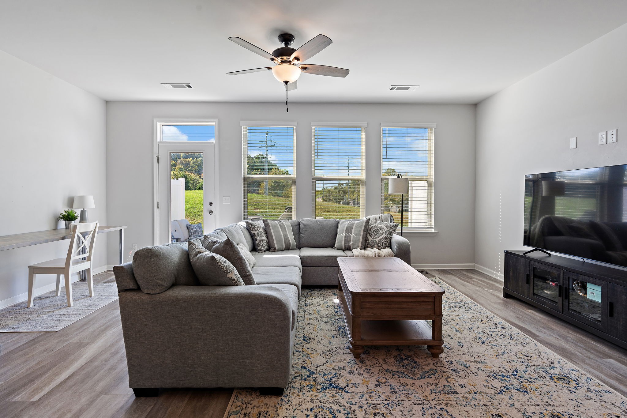 104 Bluestem Ct