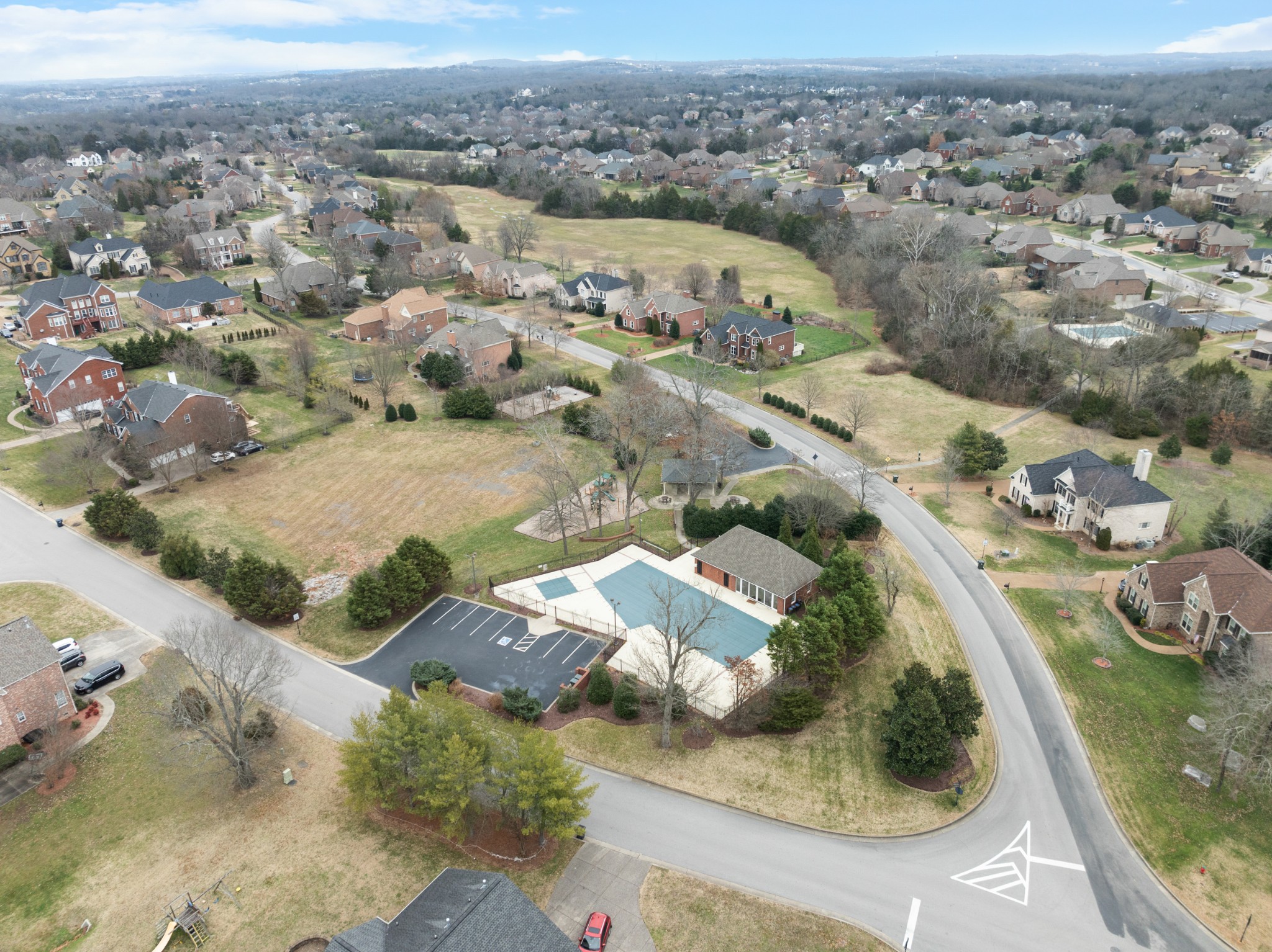 2221 Brookfield Dr
