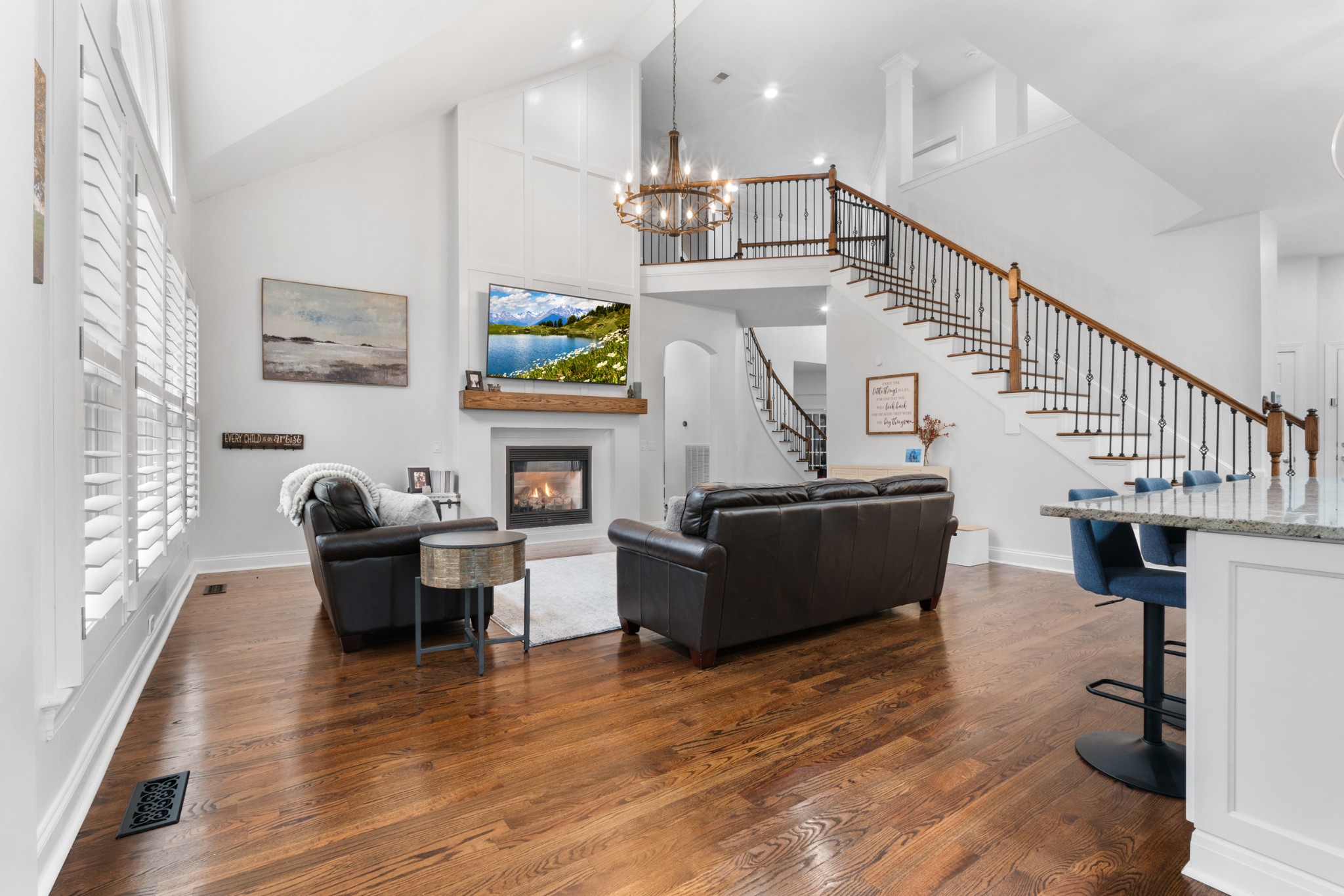 2221 Brookfield Dr