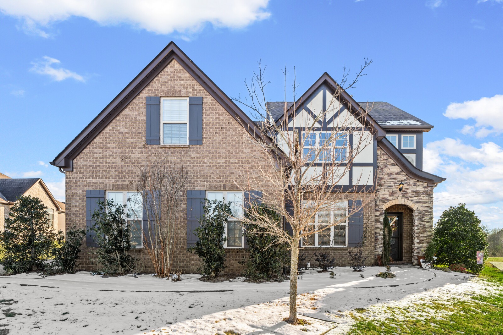207 Brixham Ct