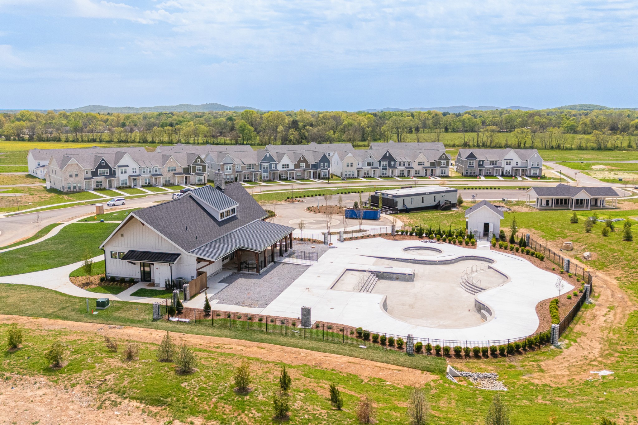 5073 Greentree