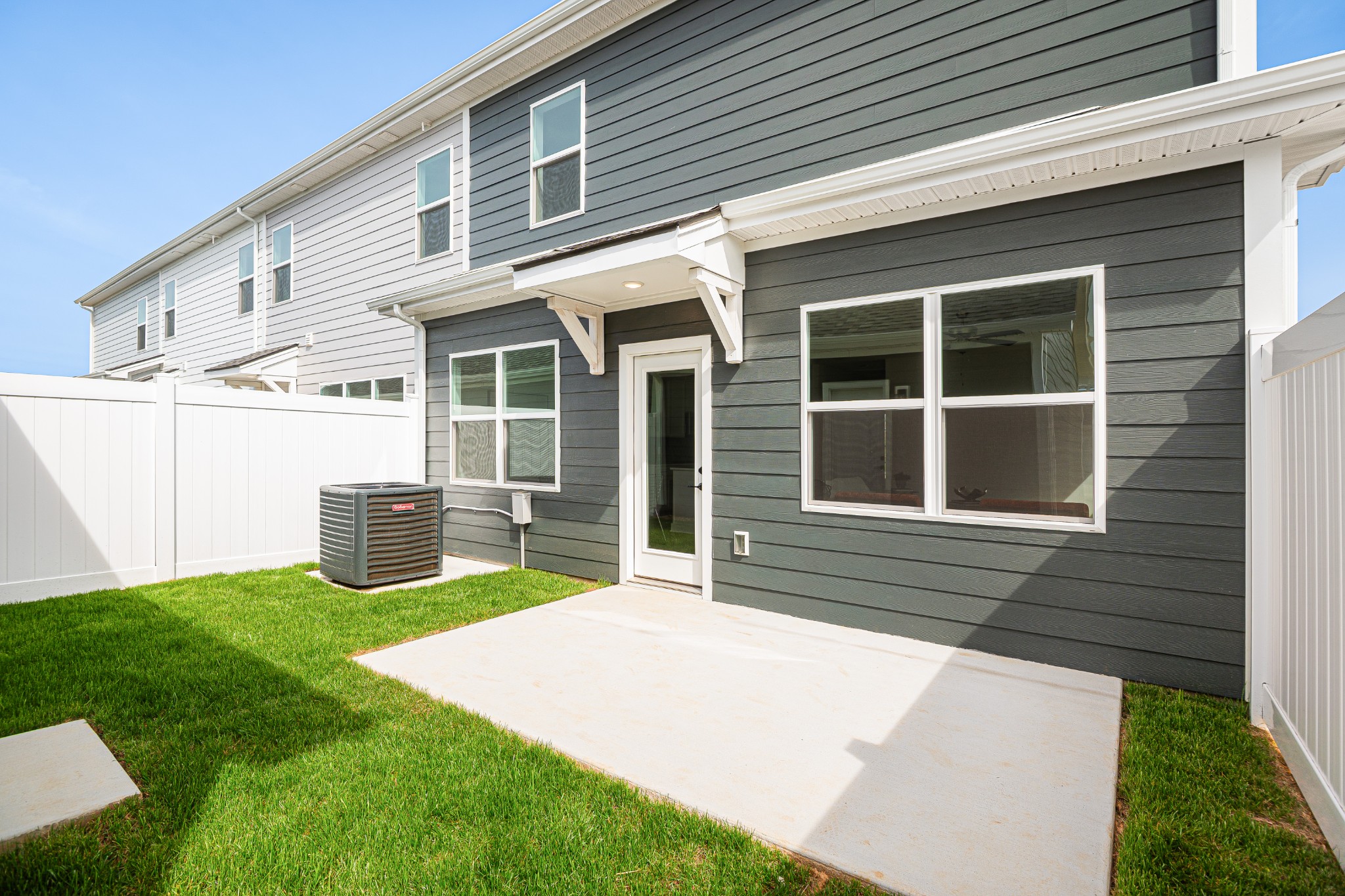 5073 Greentree