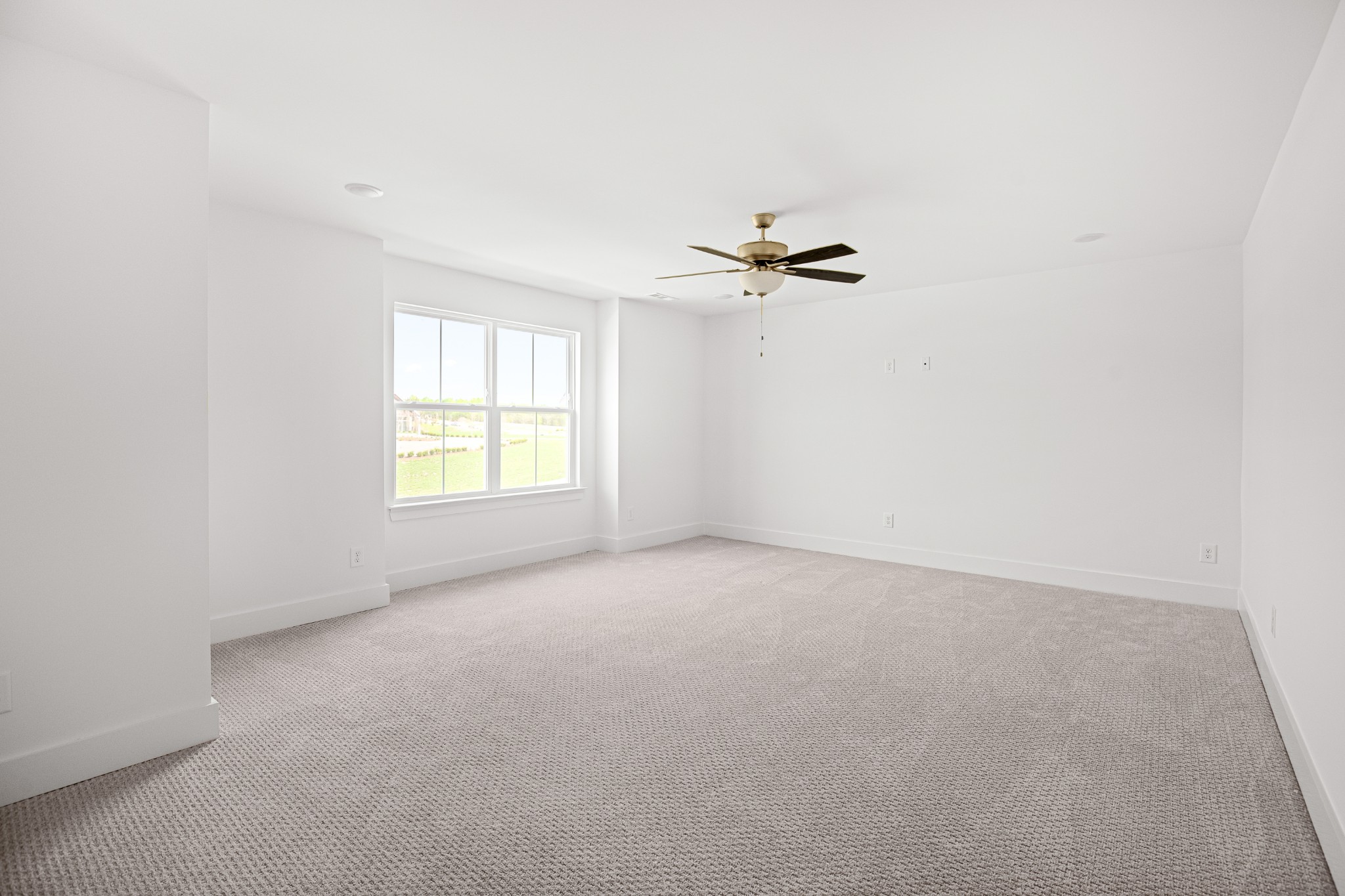 5073 Greentree