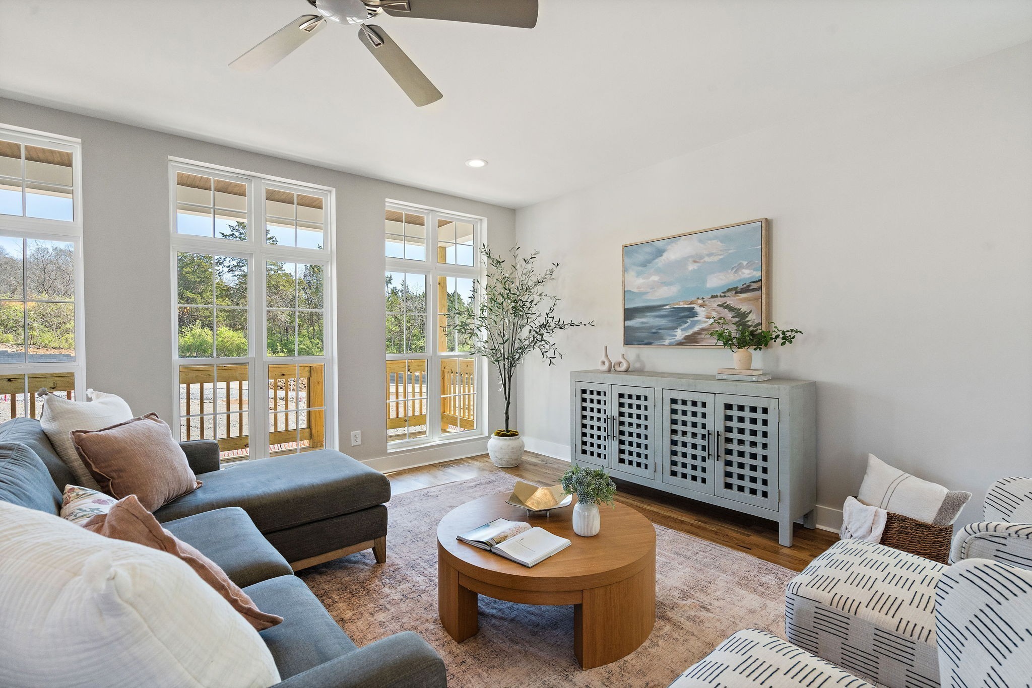 807 Arbor Trace Cir