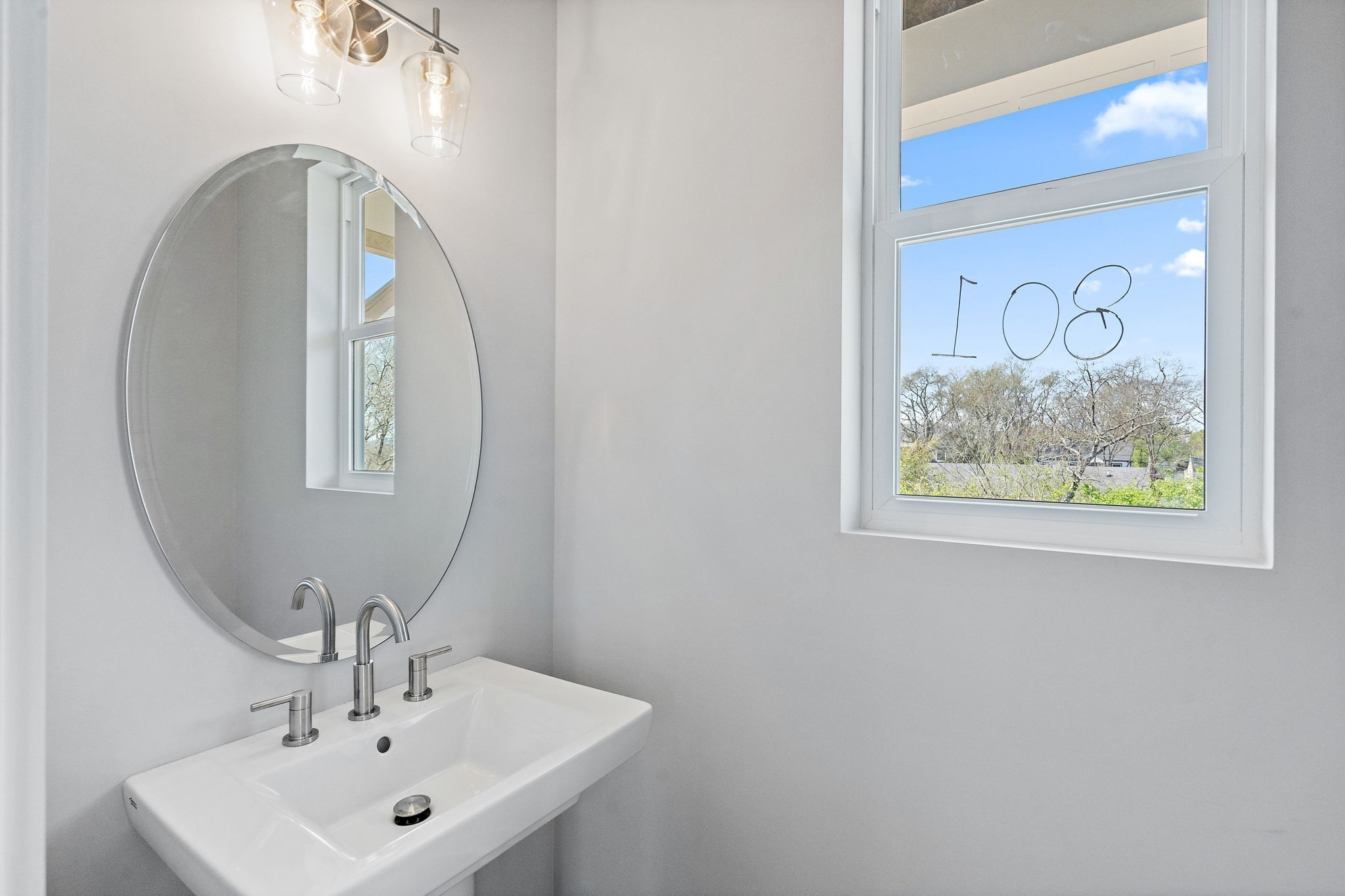 807 Arbor Trace Cir