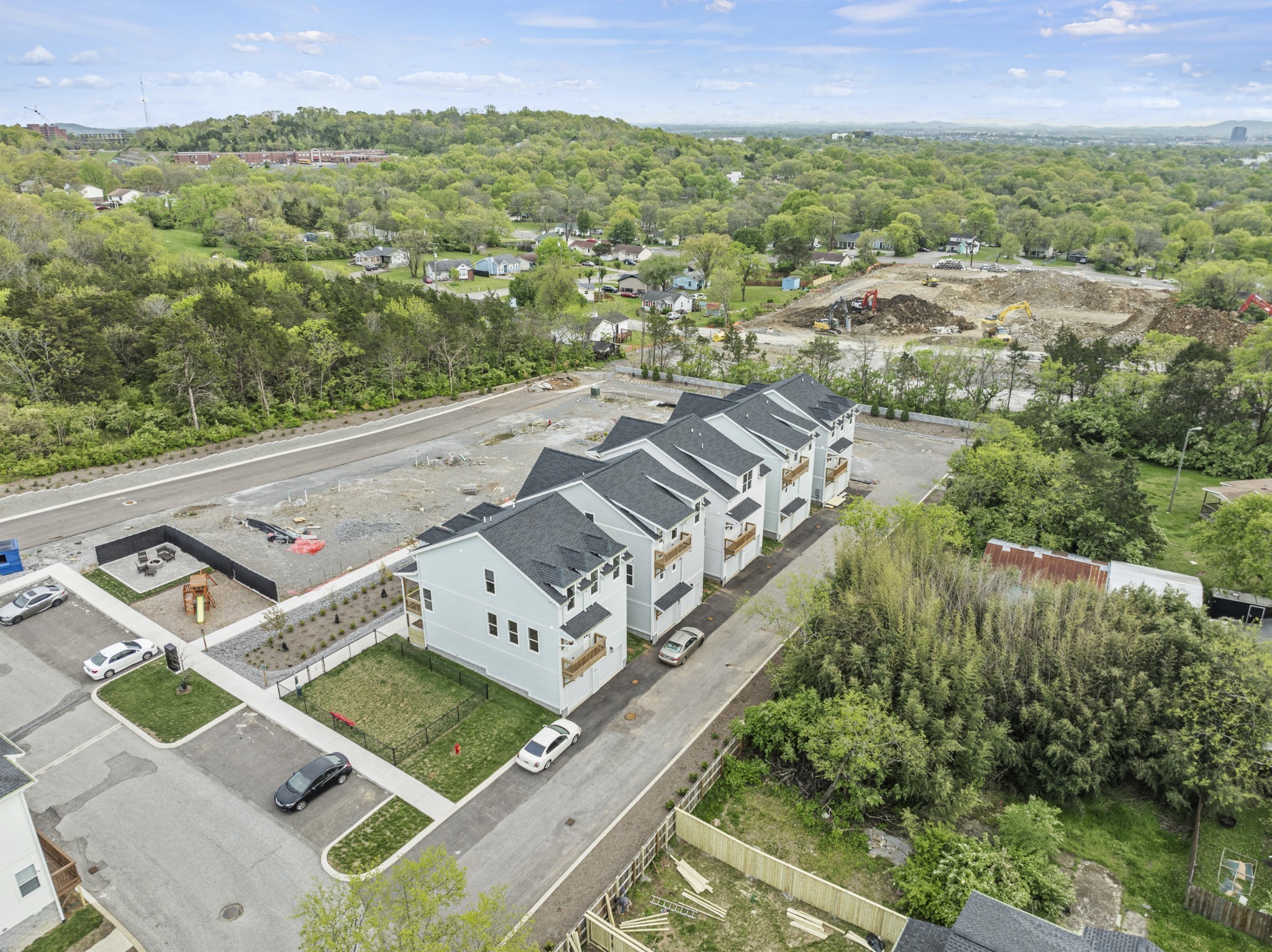 807 Arbor Trace Cir