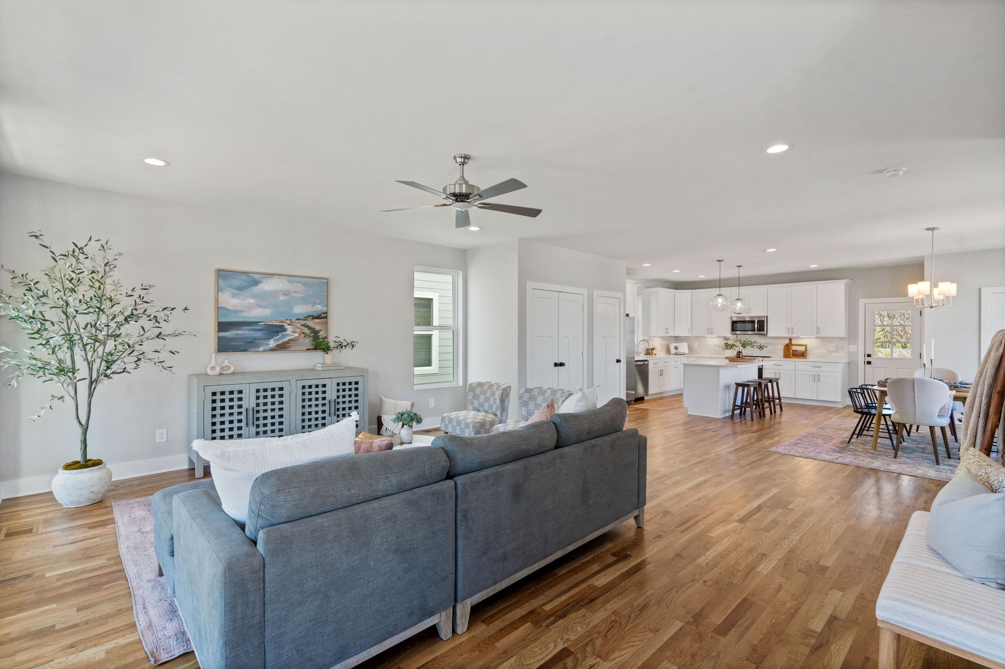 807 Arbor Trace Cir