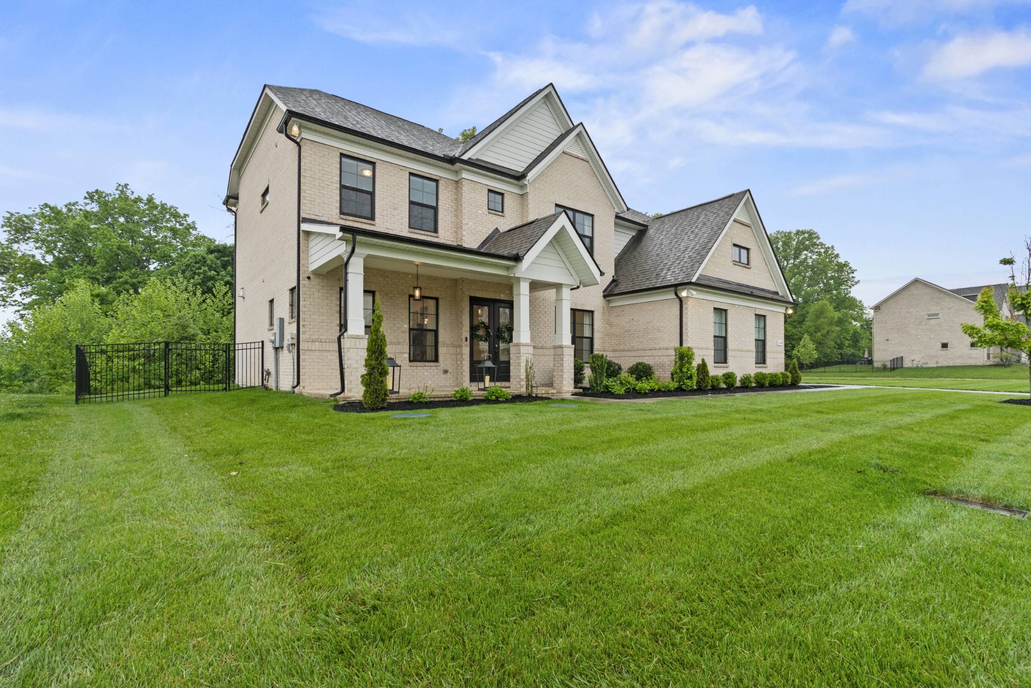 3224 Chase Point Dr