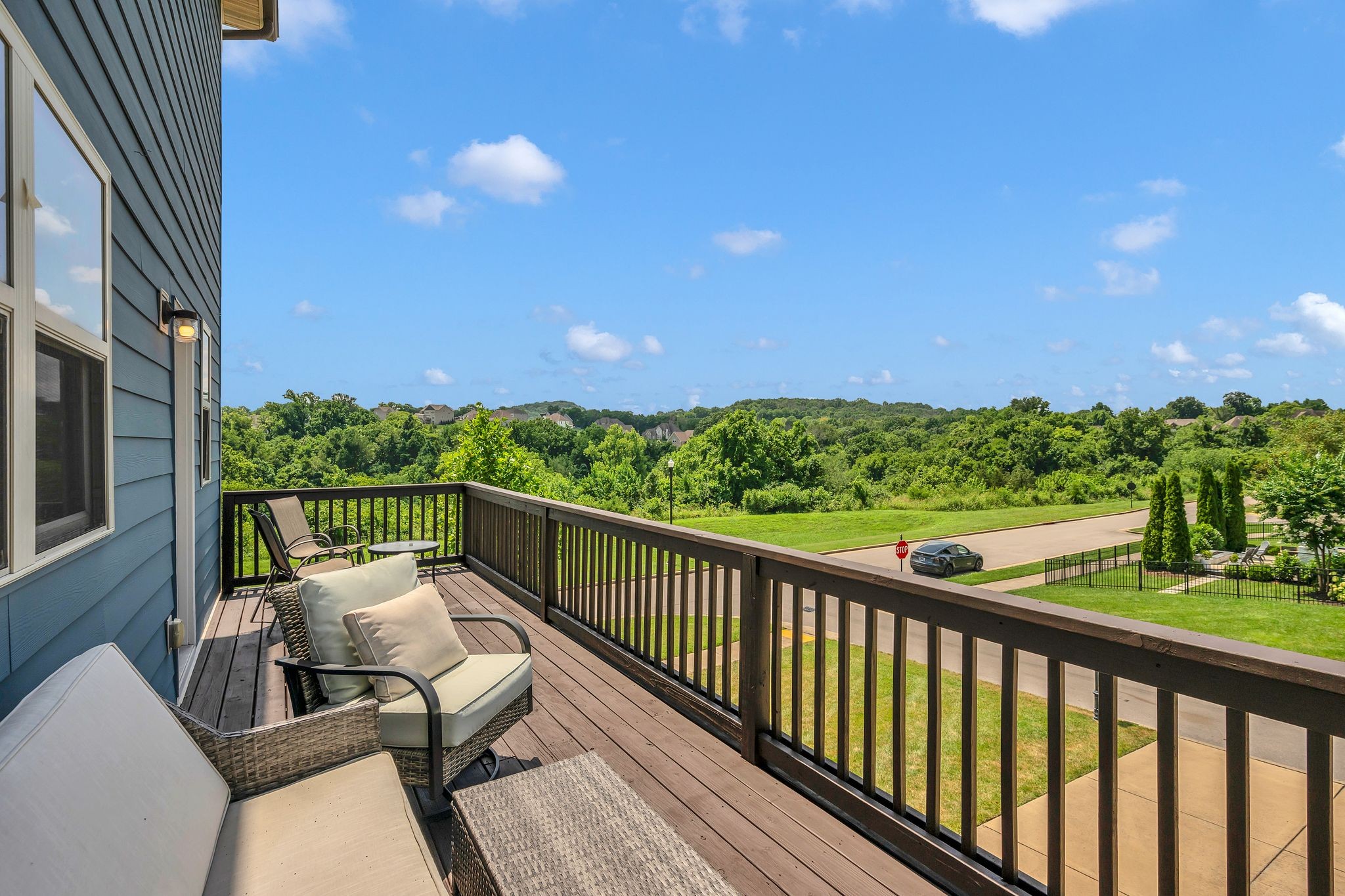 9549 Dresden Sq