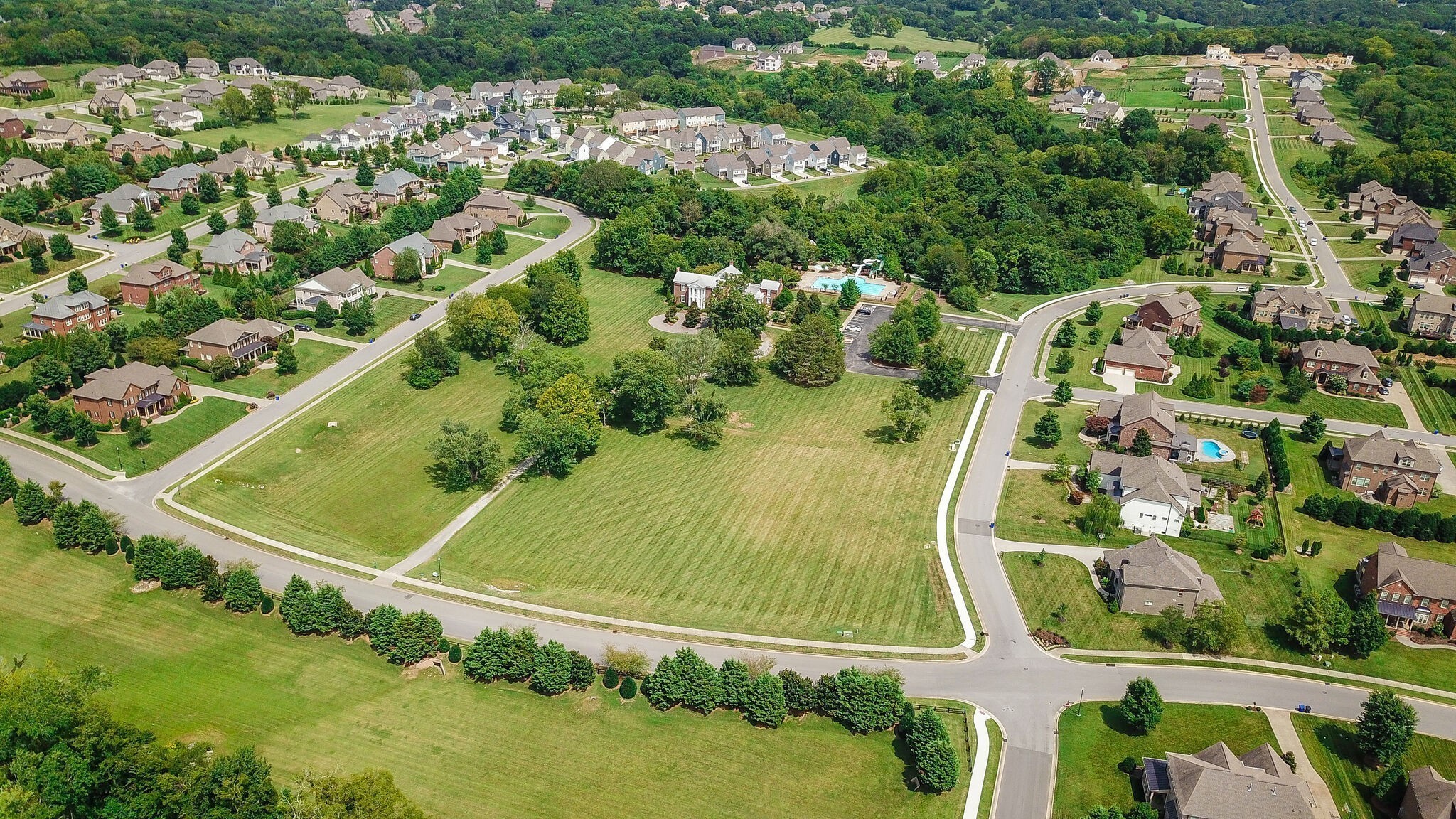 9549 Dresden Sq