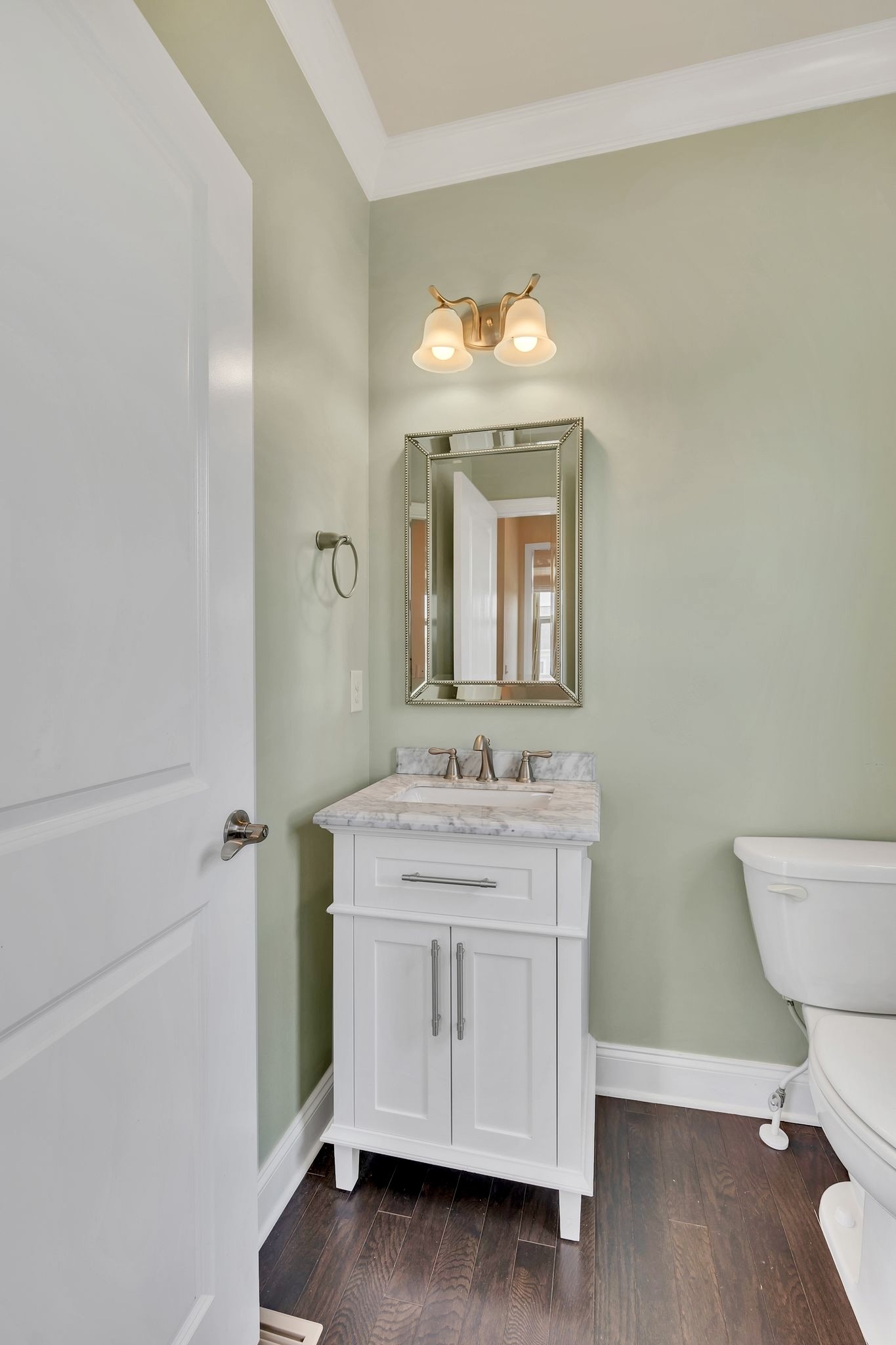 9549 Dresden Sq