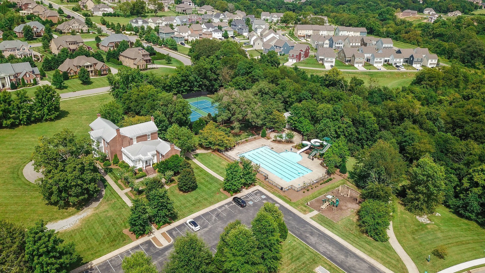 9549 Dresden Sq