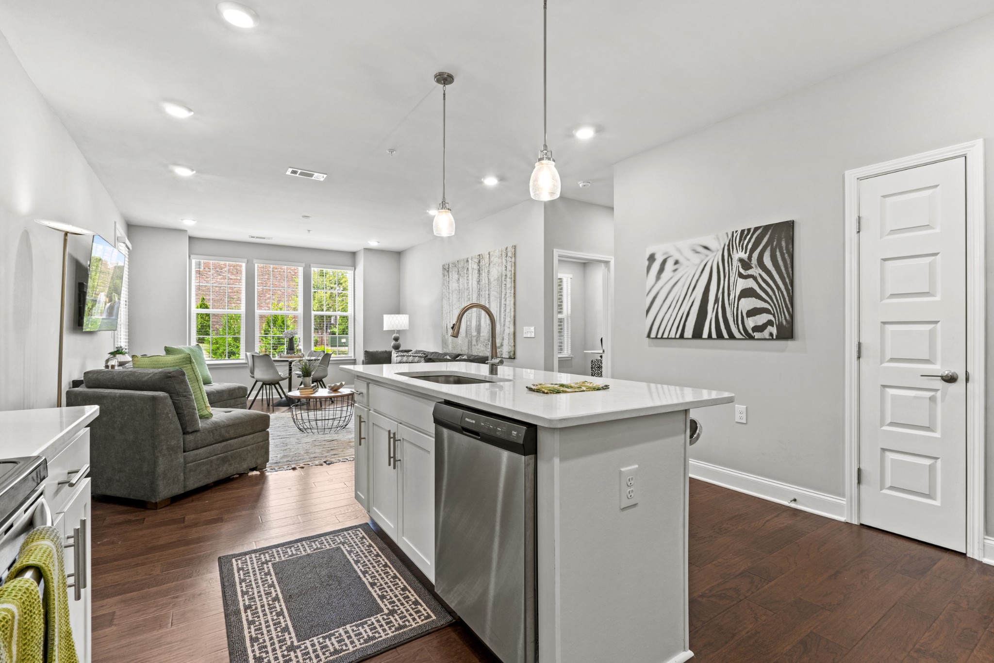 1801 Shadow Green Dr Unit: 104