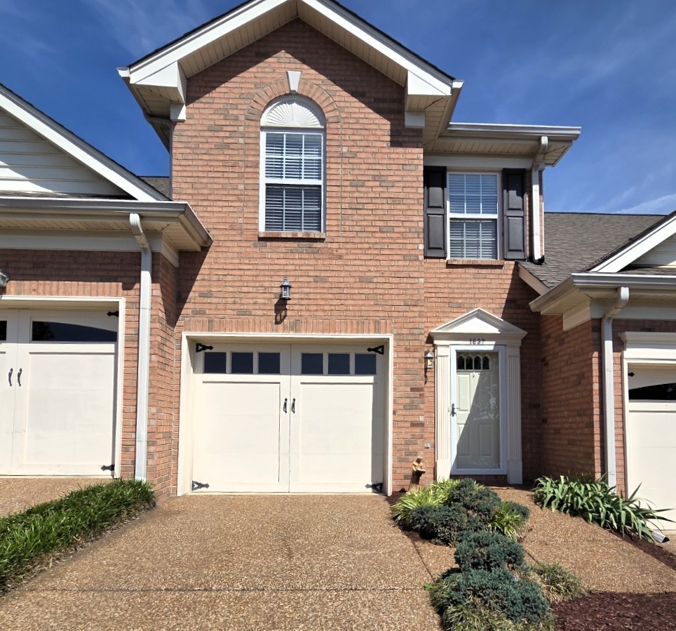 1637 Brentwood Pointe