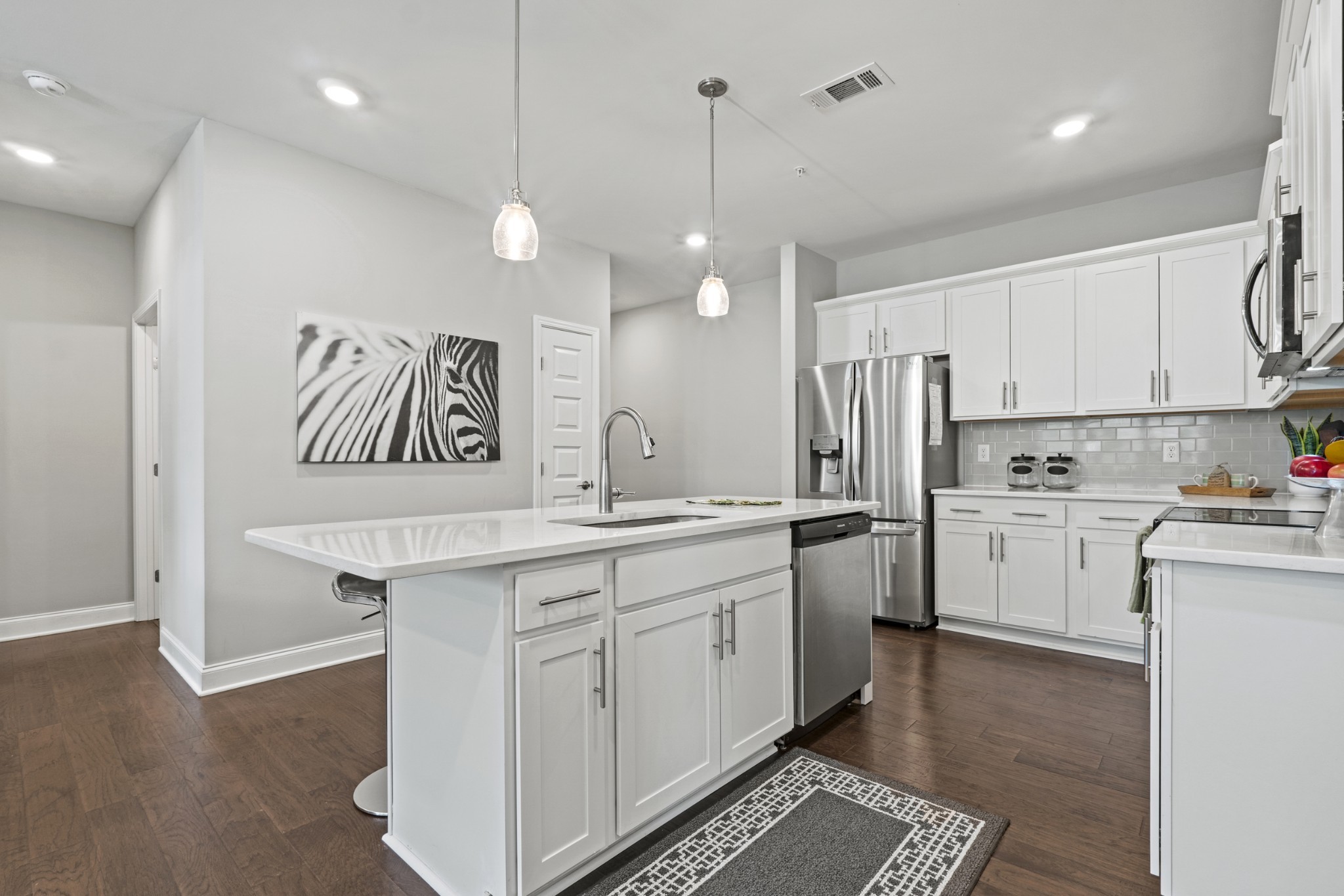 1801 Shadow Green Dr Unit: 104