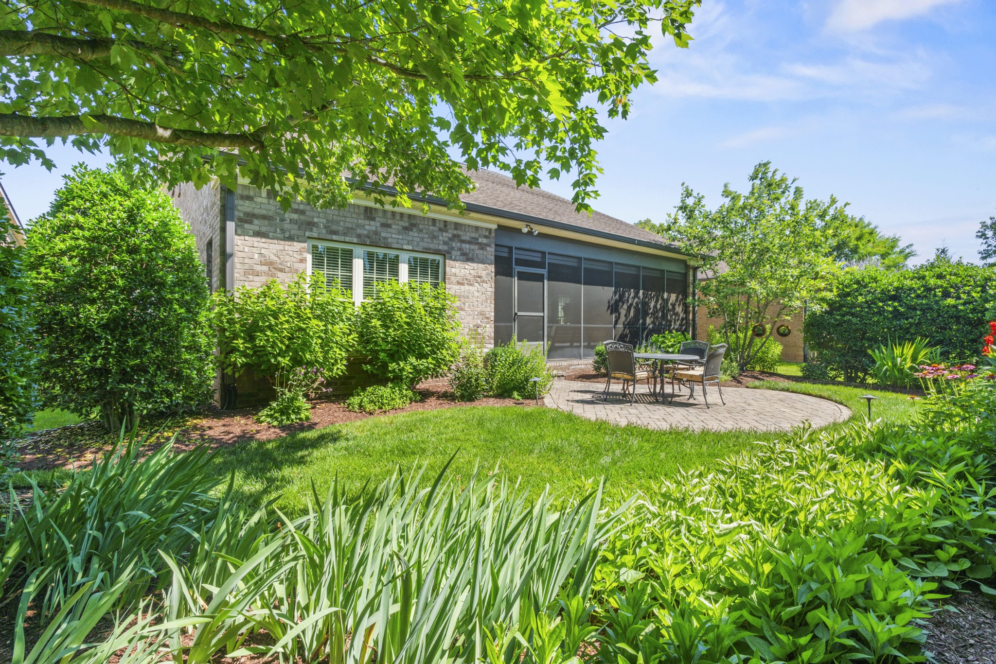 4452 Maryweather Ln