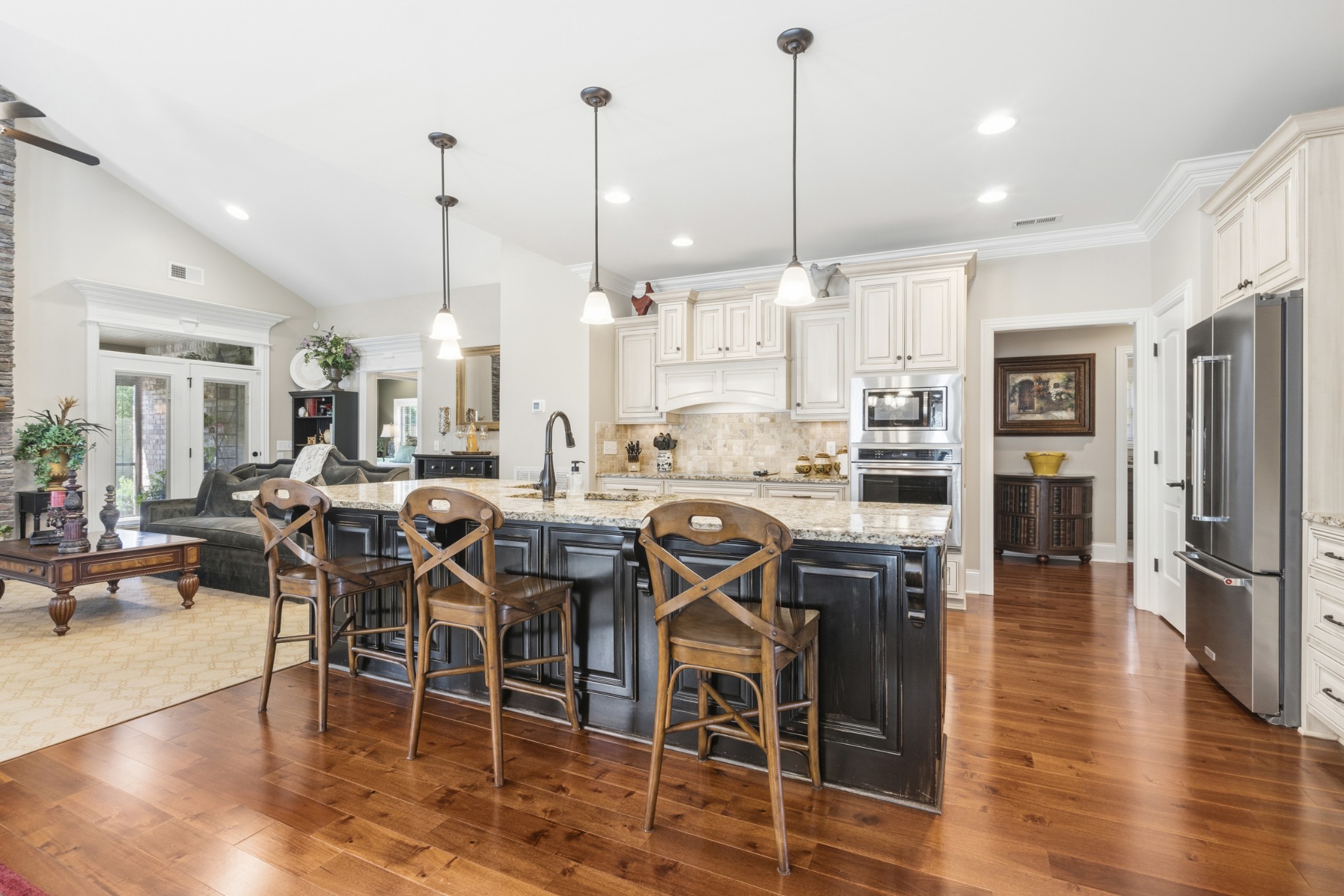 4452 Maryweather Ln