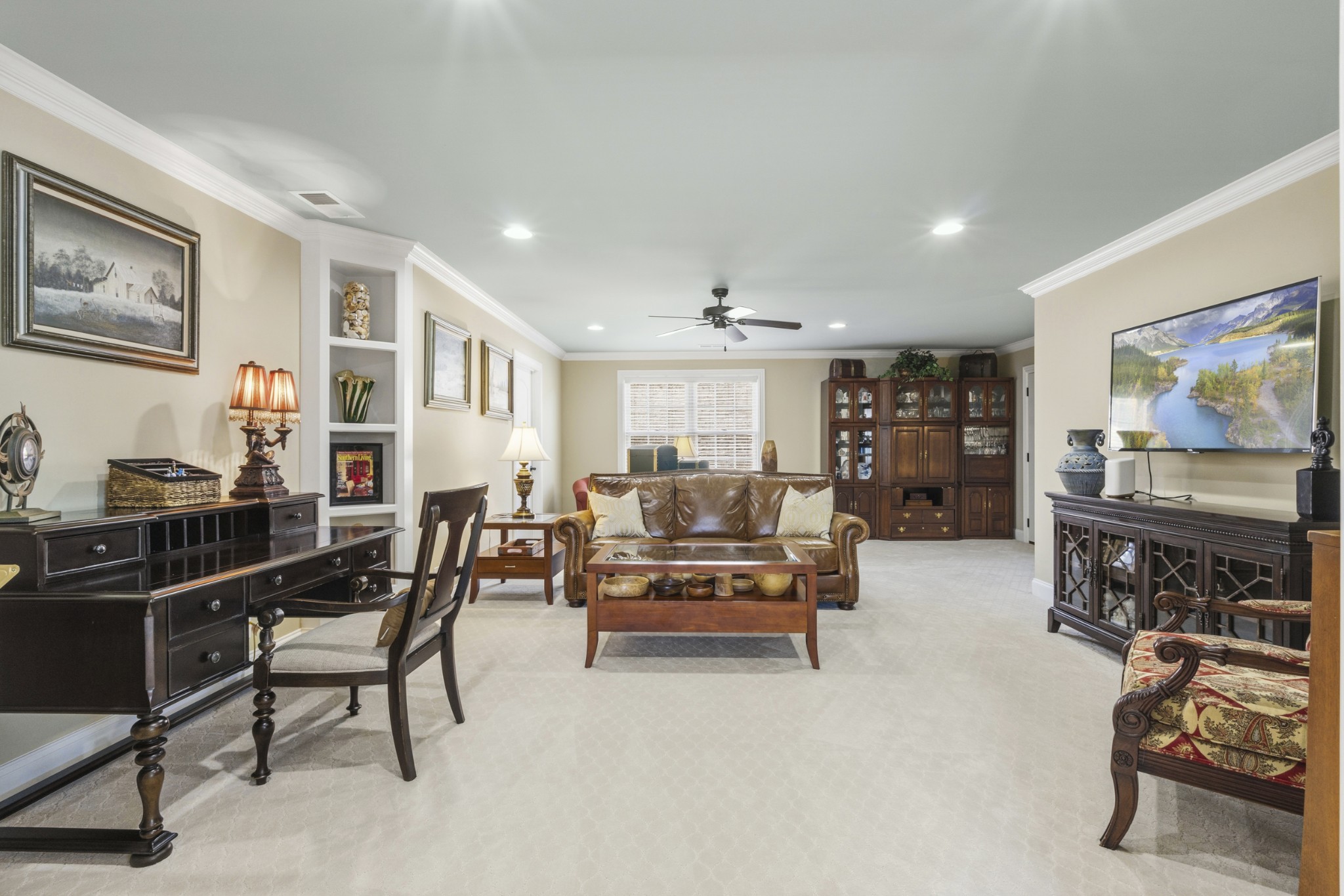 4452 Maryweather Ln