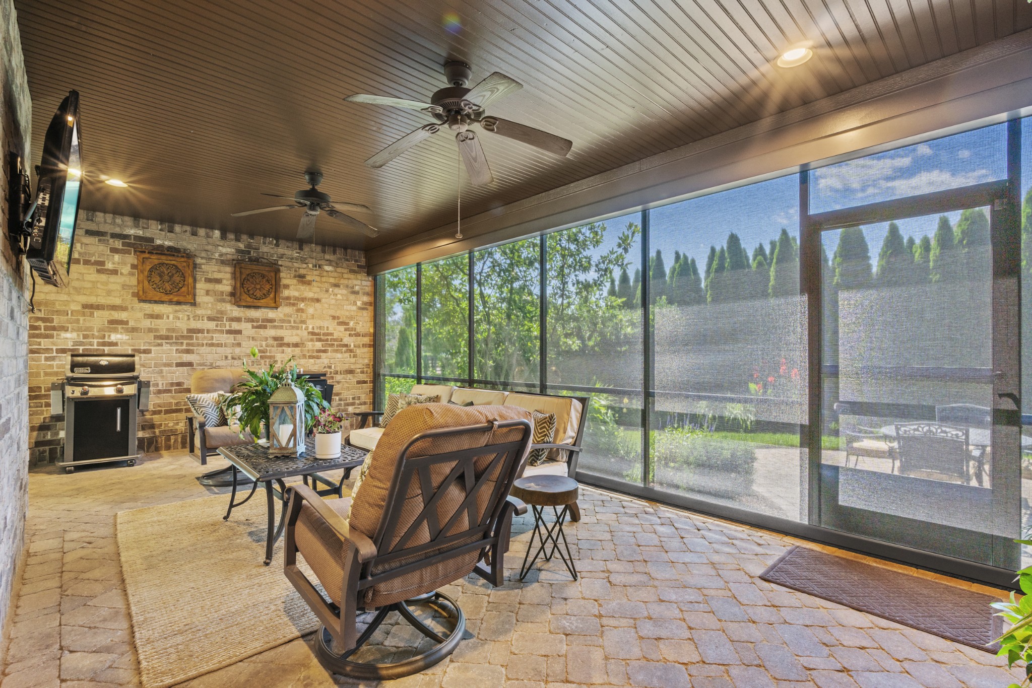 4452 Maryweather Ln
