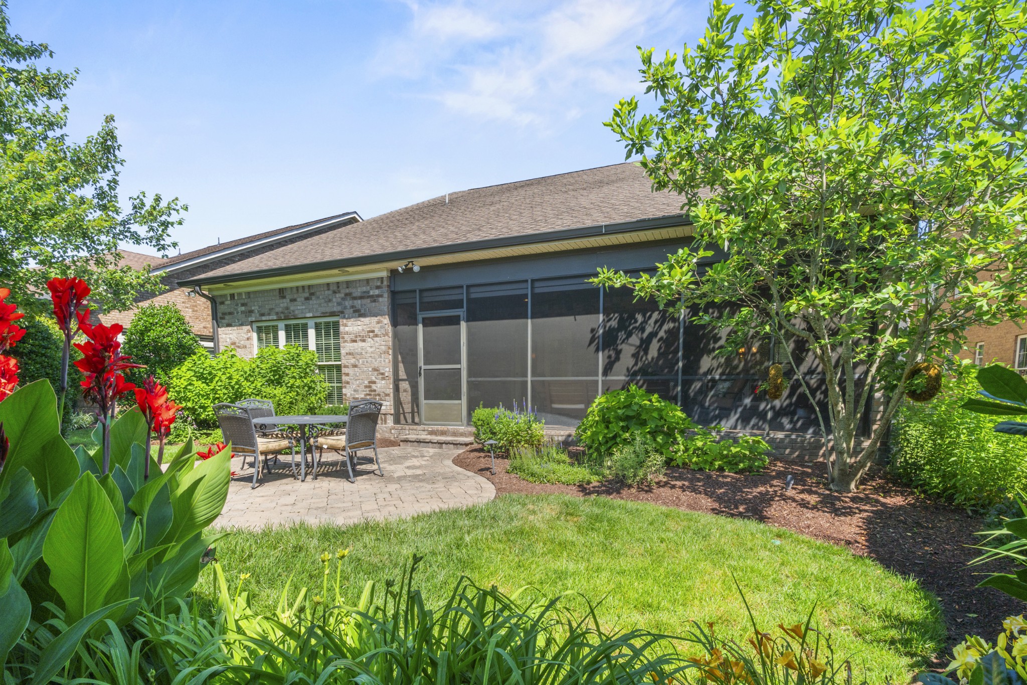 4452 Maryweather Ln