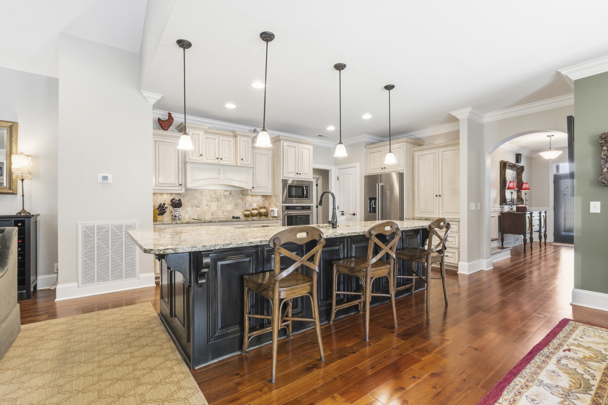 4452 Maryweather Ln