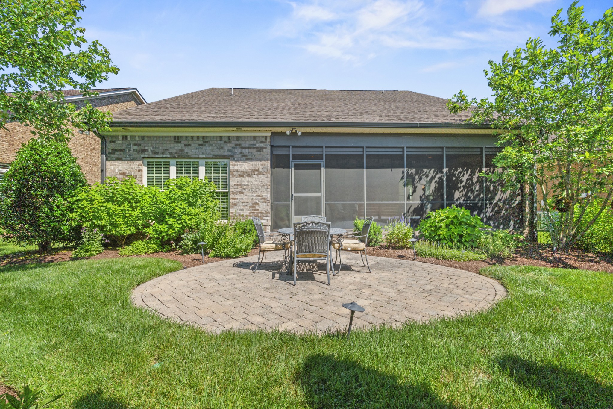 4452 Maryweather Ln