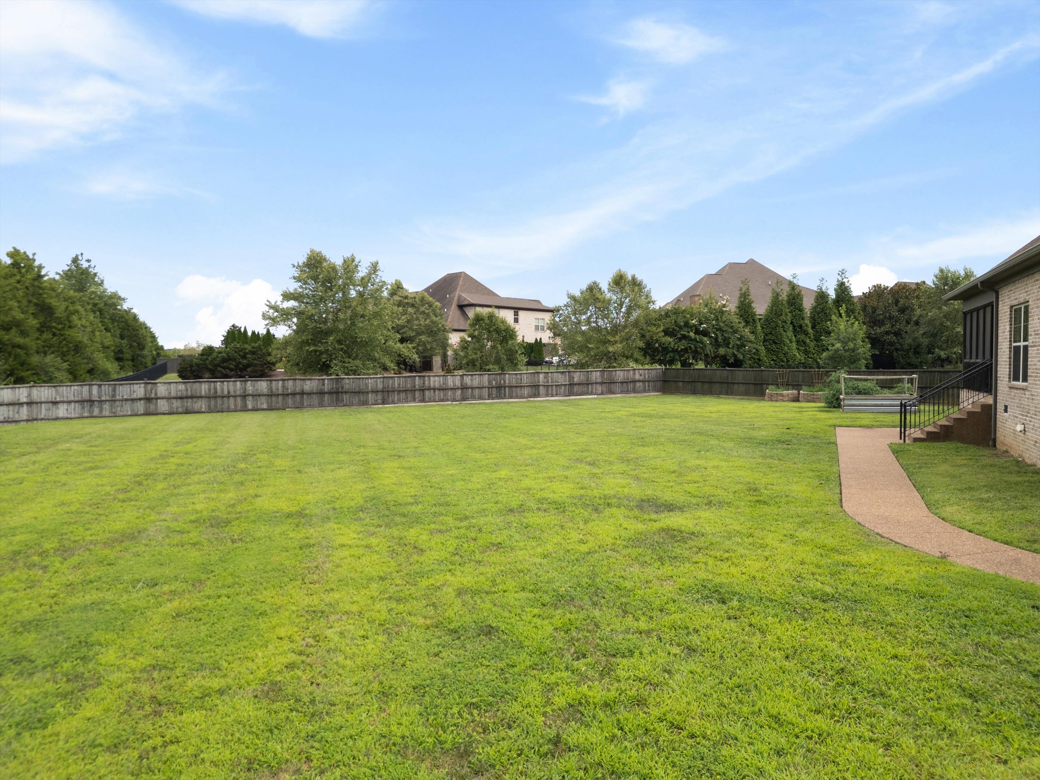 20 Beechwood Ct