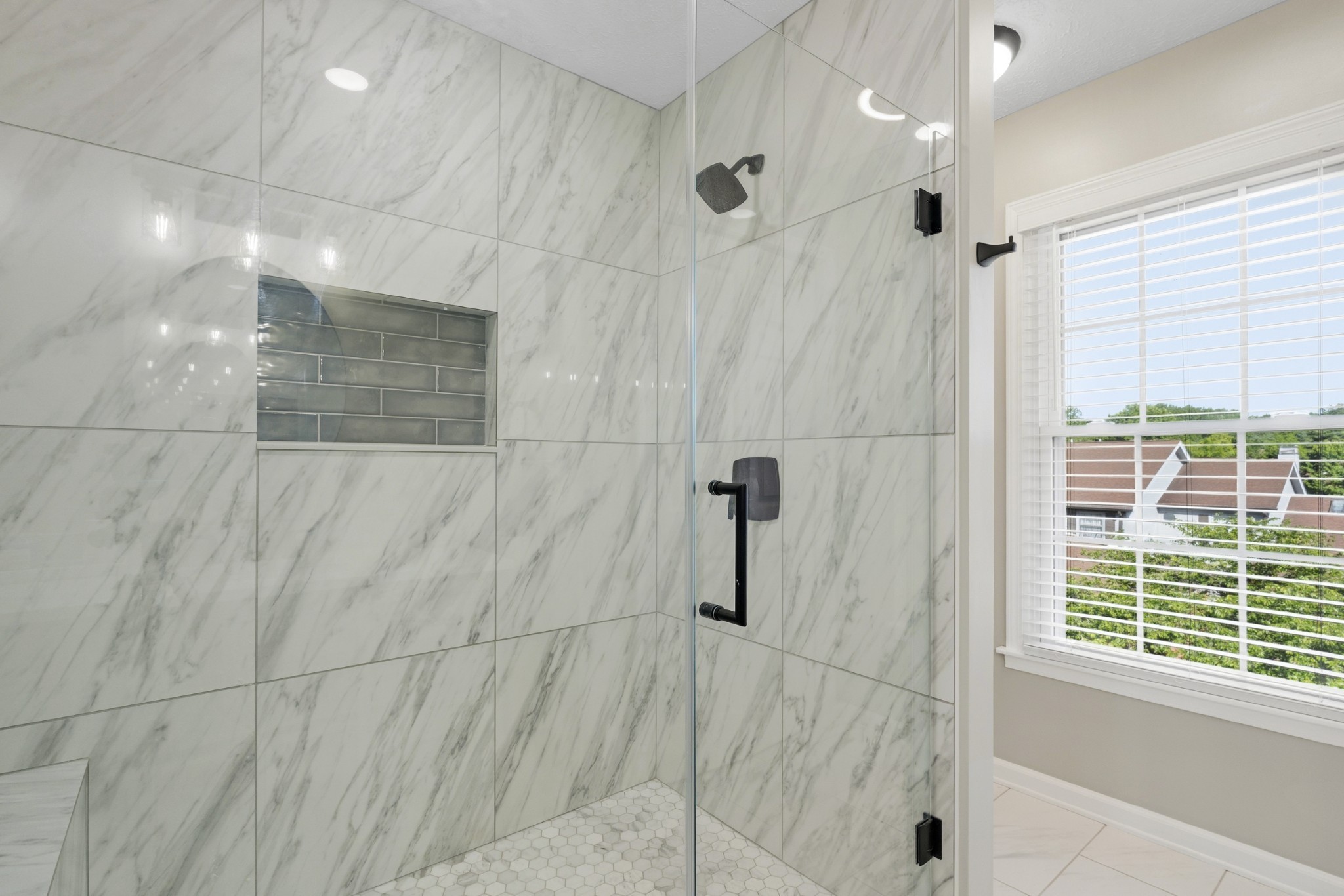 120 Hearthstone Manor Cir