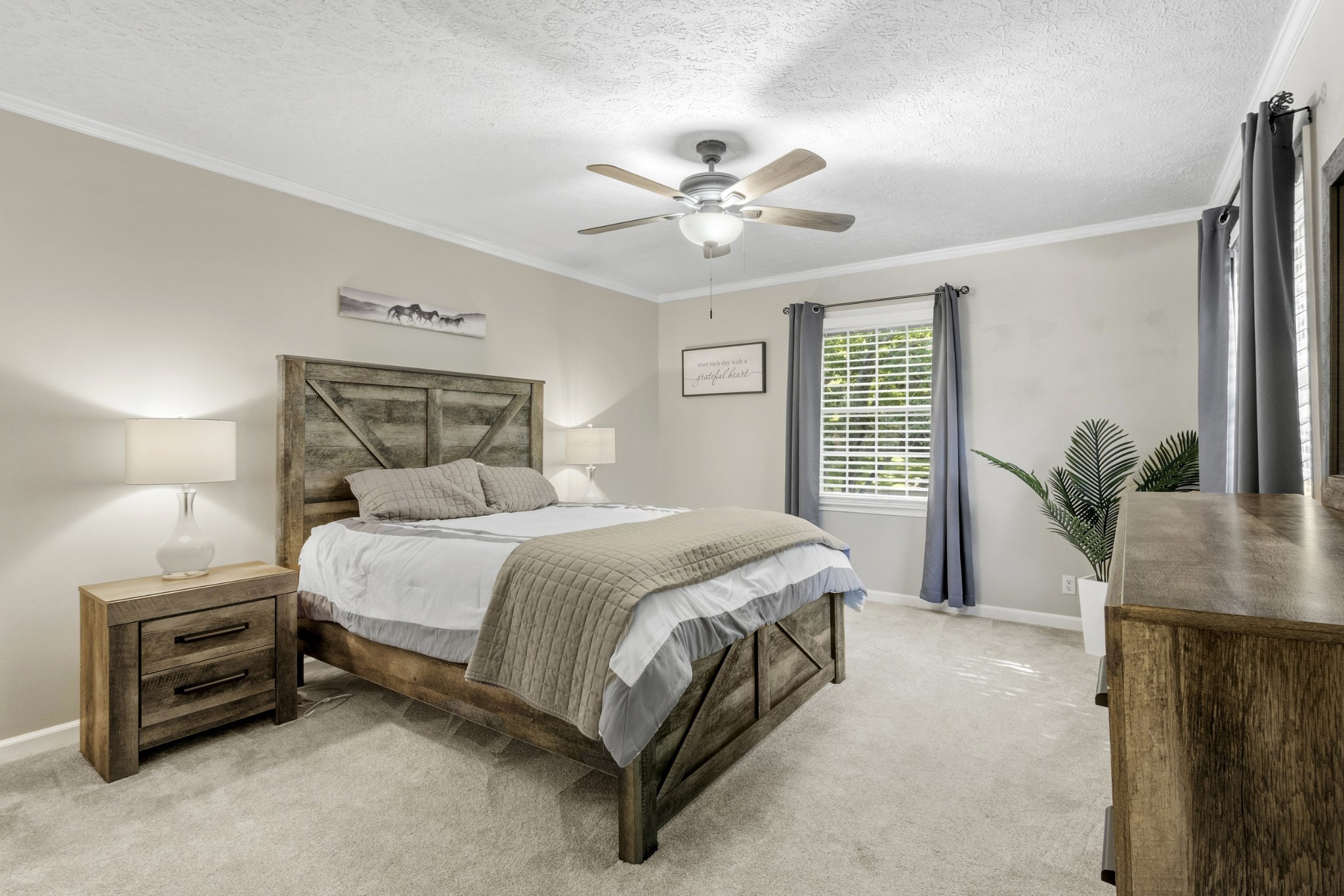 120 Hearthstone Manor Cir
