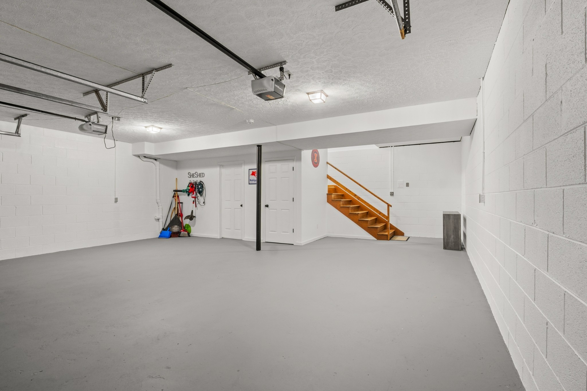 120 Hearthstone Manor Cir