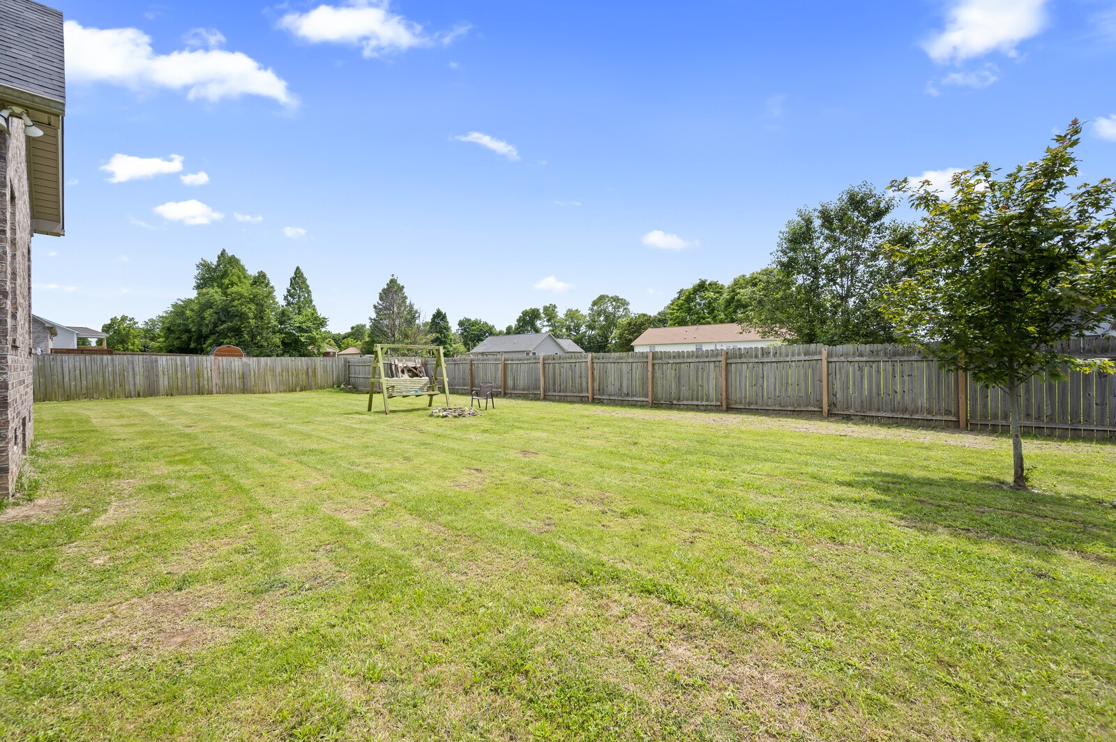 604 Brookside Dr