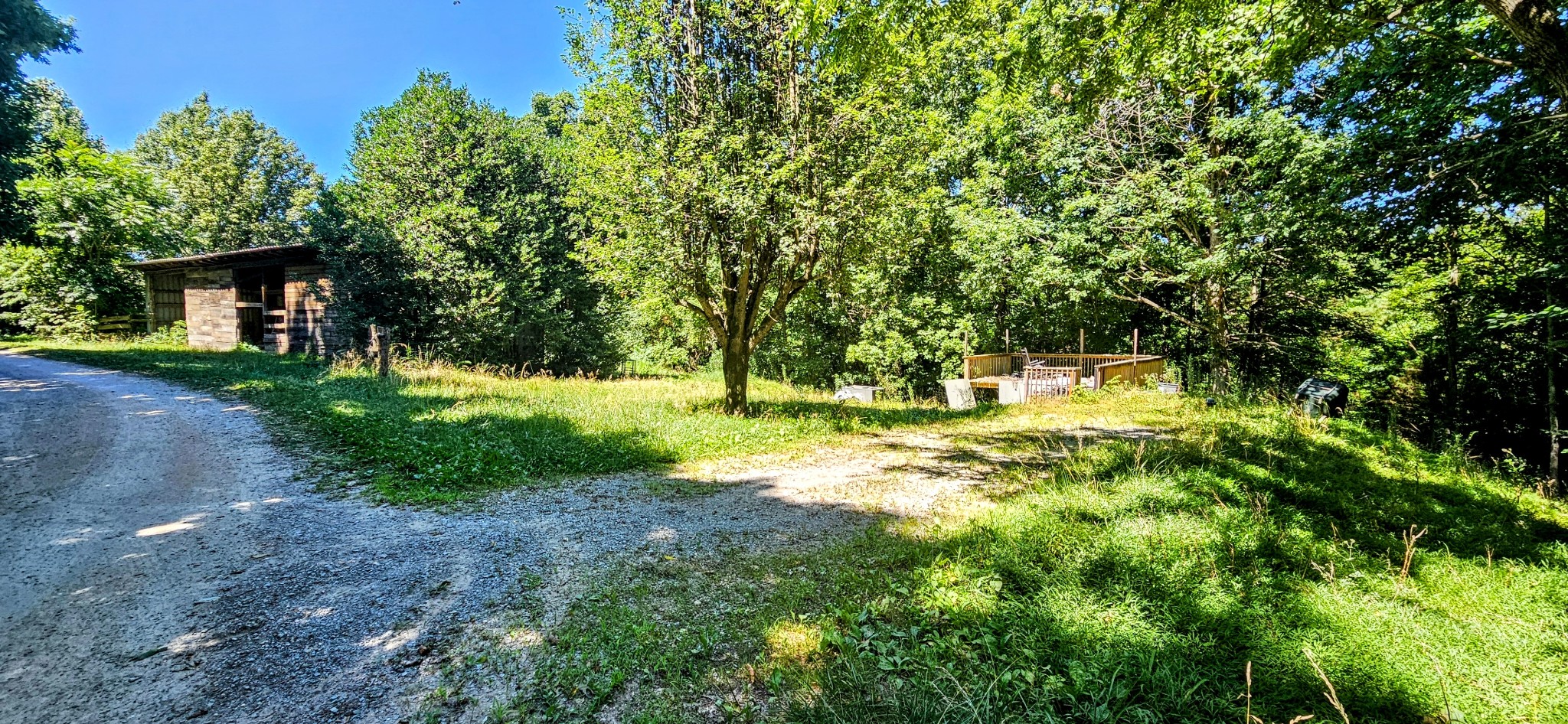 450 Cheatham Ln