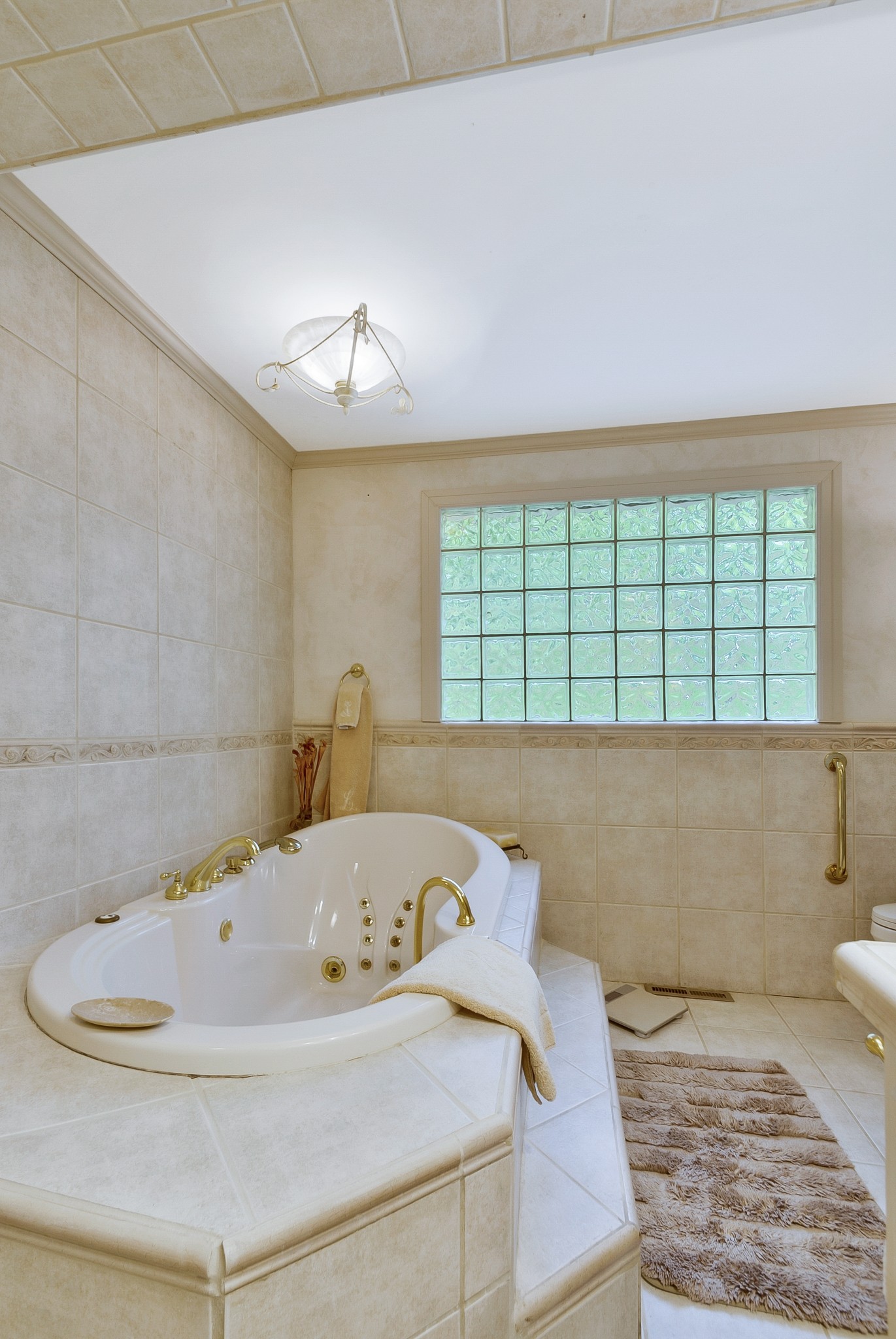 113 Sunset Dr