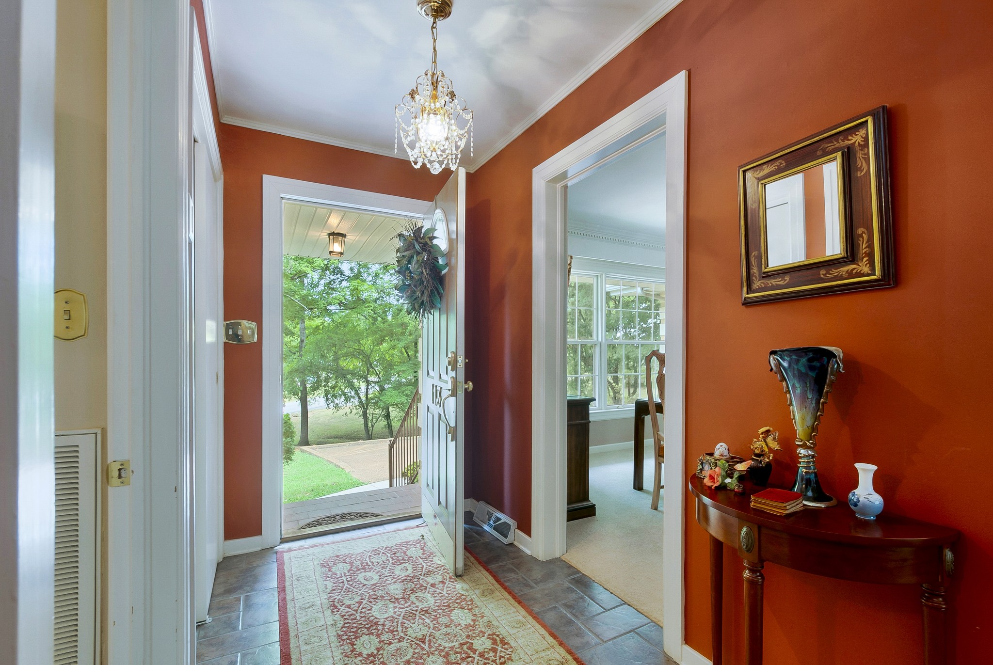 113 Sunset Dr