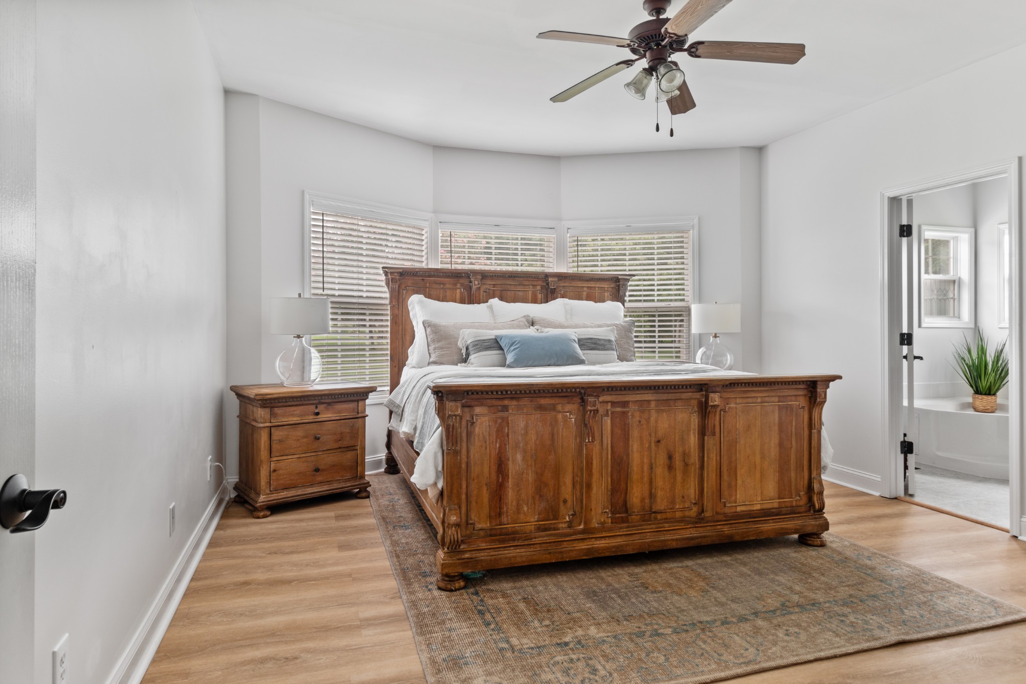 2510 Golden Pond Ln