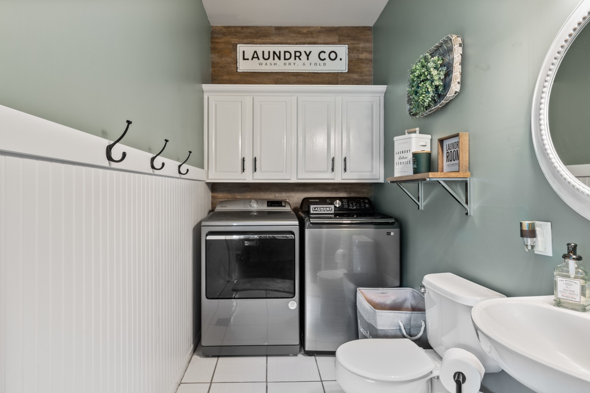 2510 Golden Pond Ln