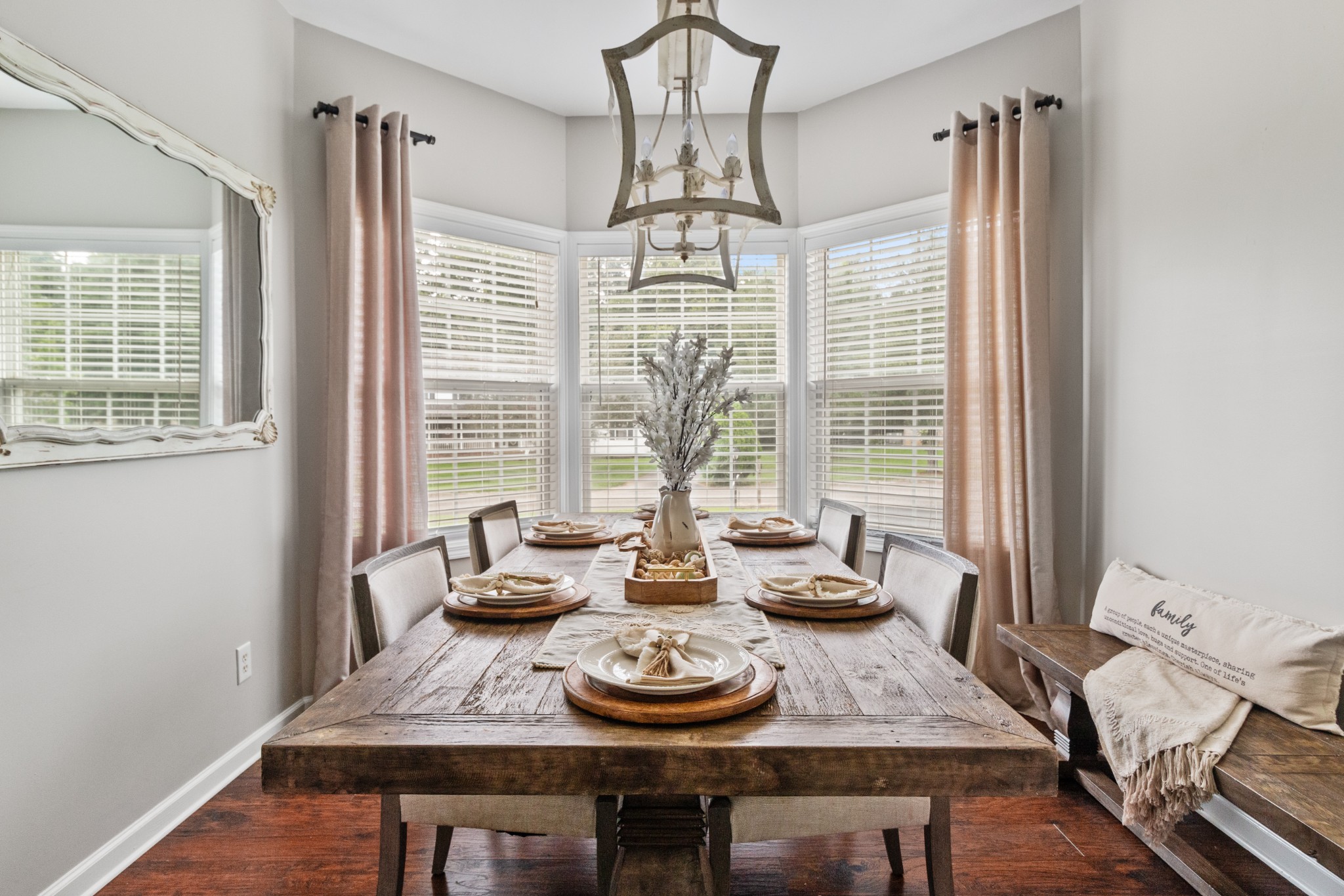 2510 Golden Pond Ln