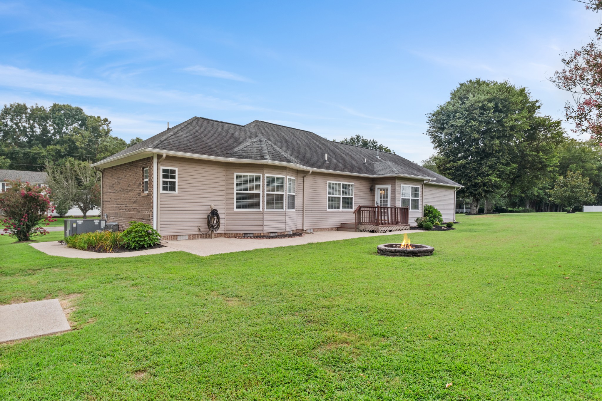 2510 Golden Pond Ln