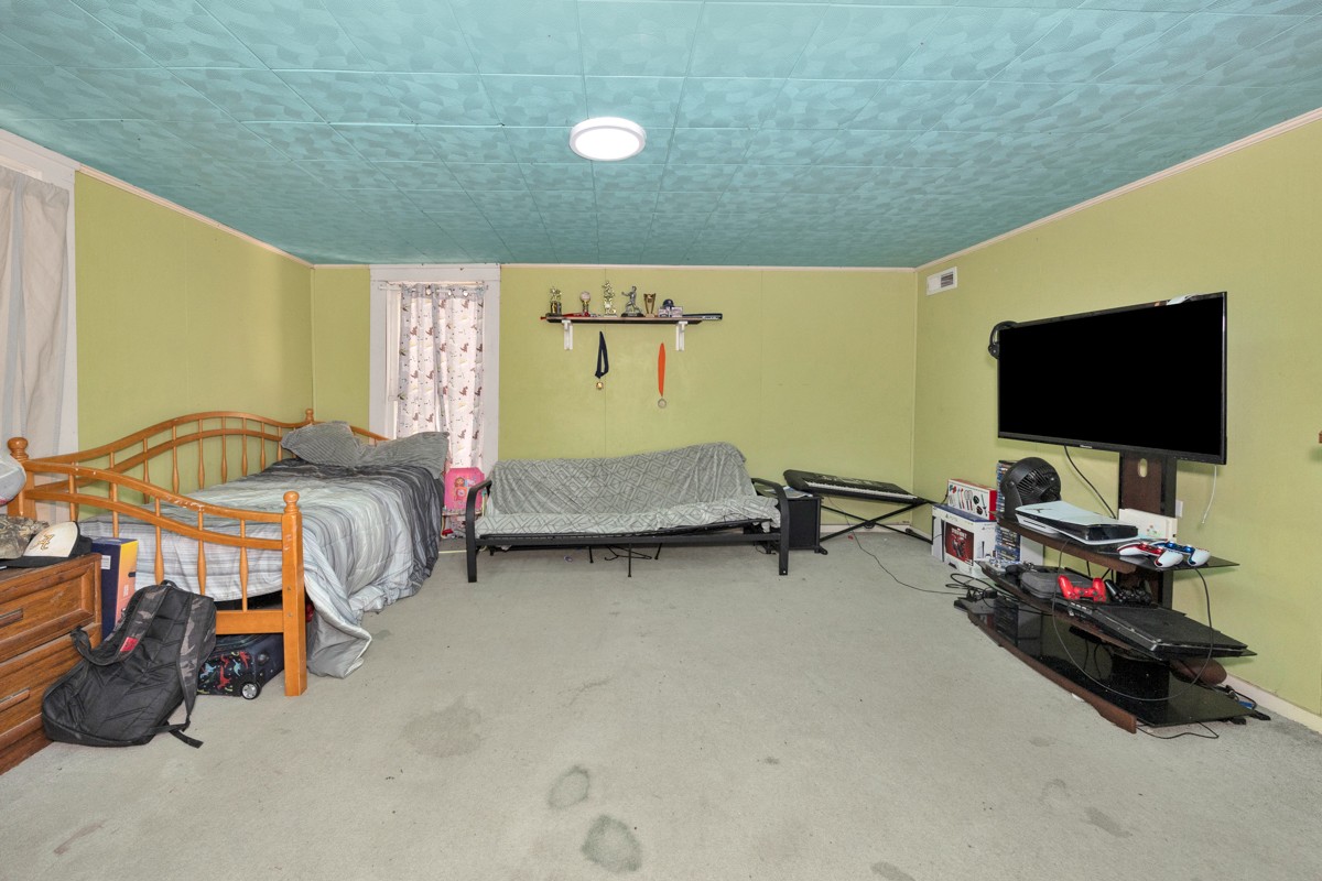 494 Case Rd