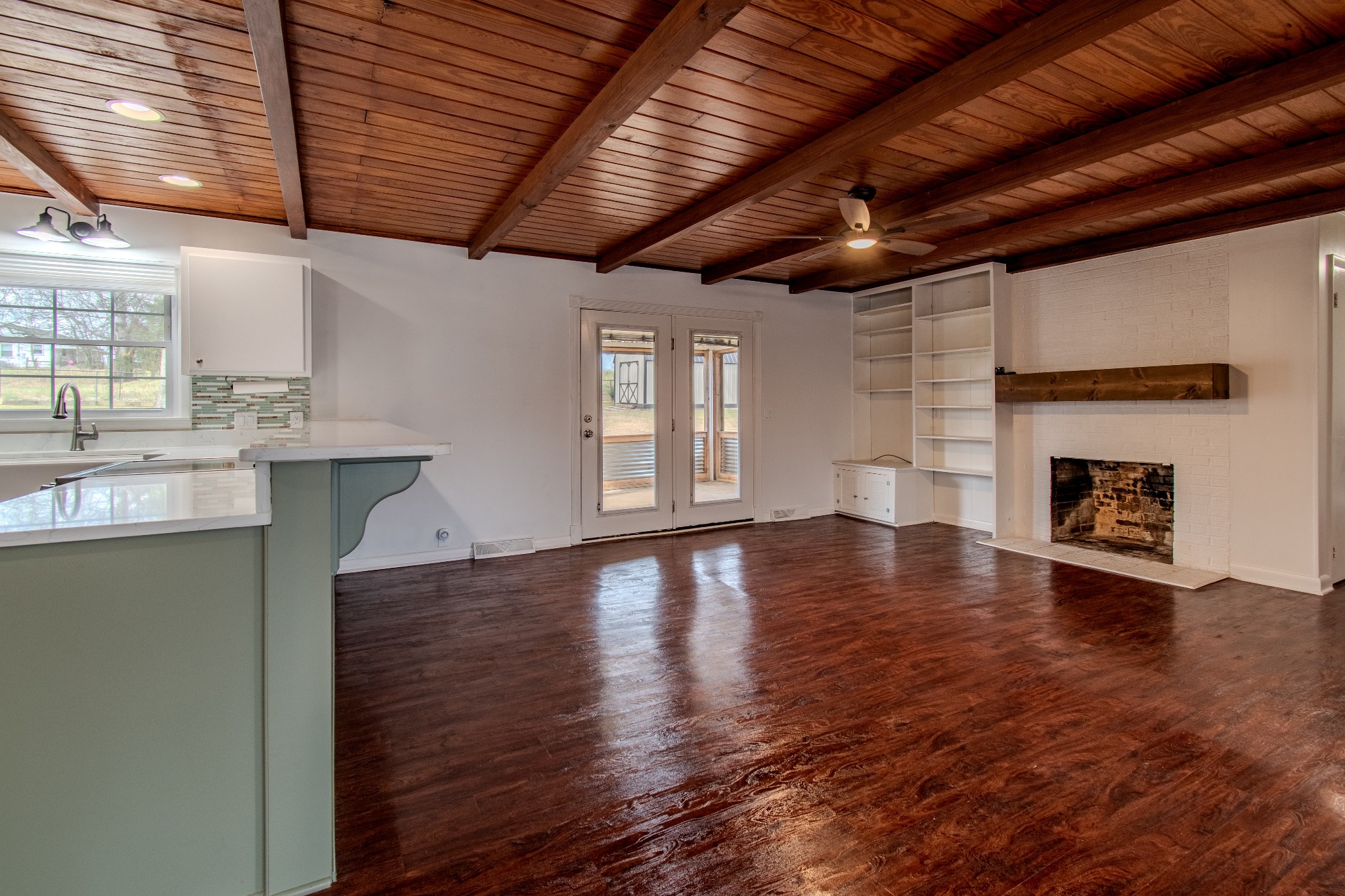236 Robin Hood Rd