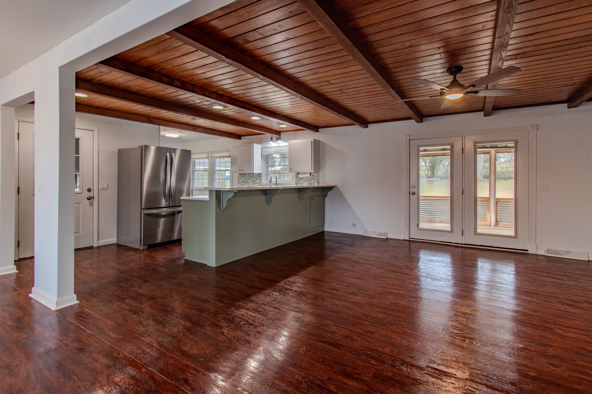236 Robin Hood Rd