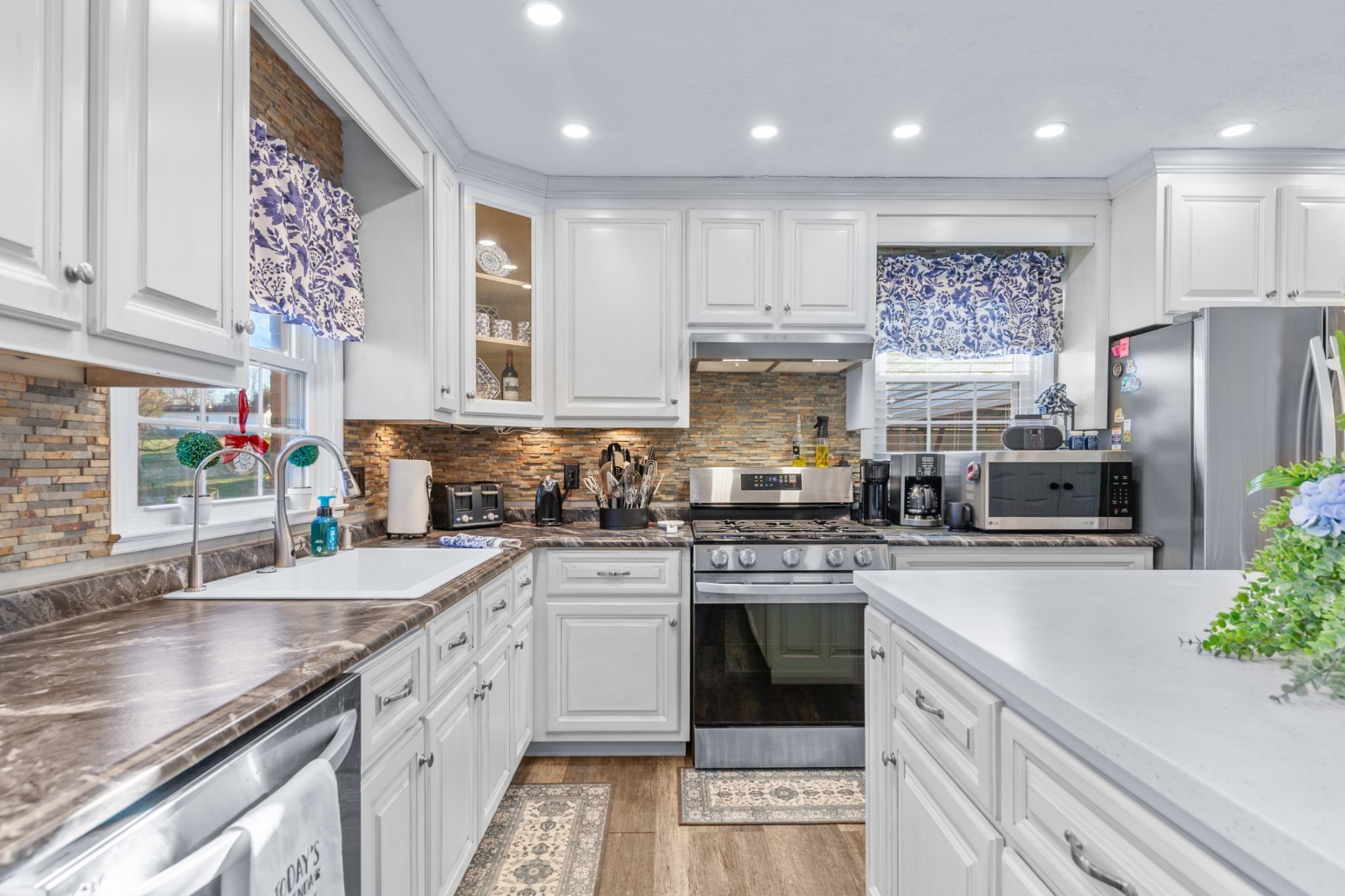 209 Glendale Dr