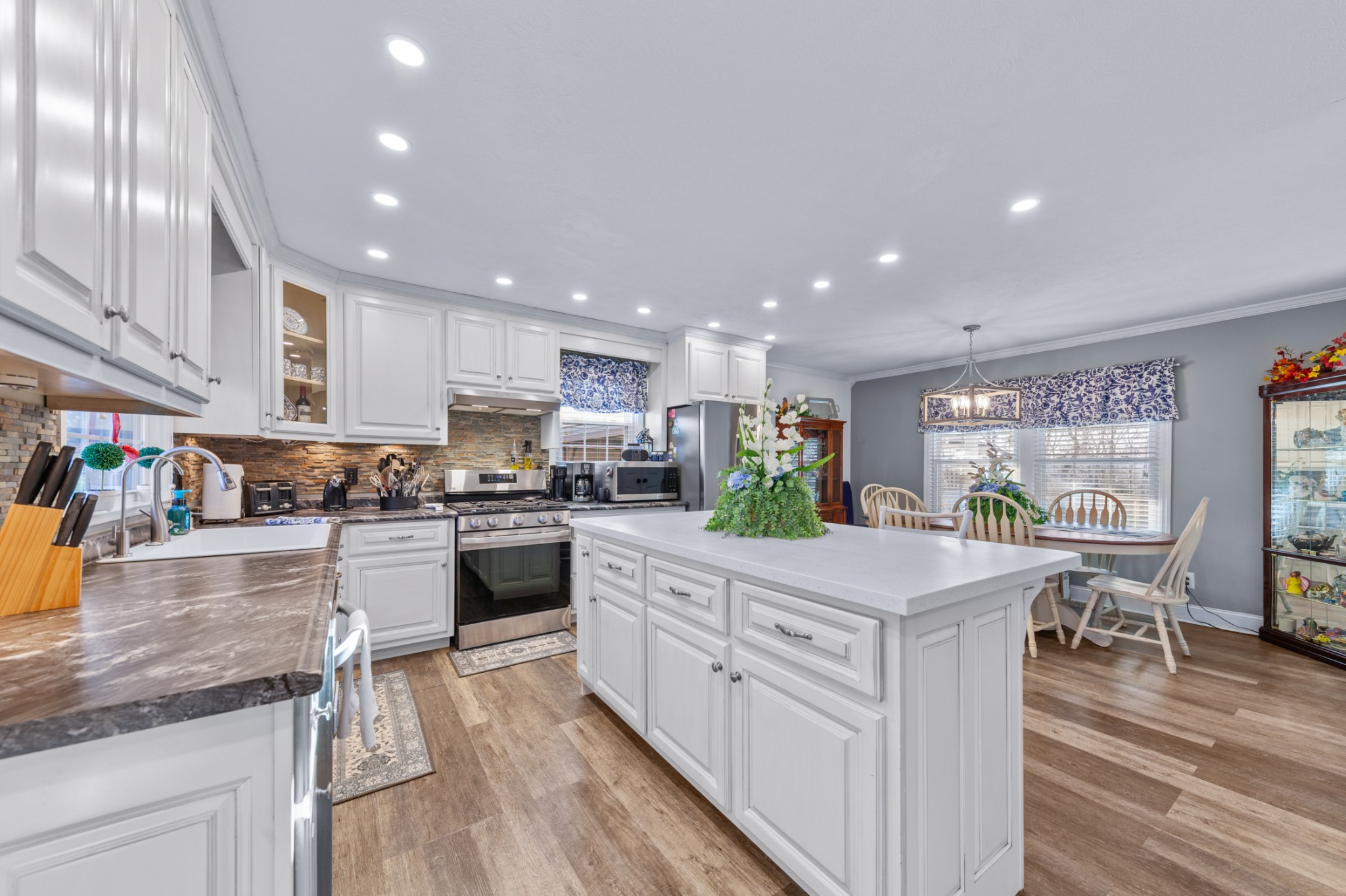 209 Glendale Dr